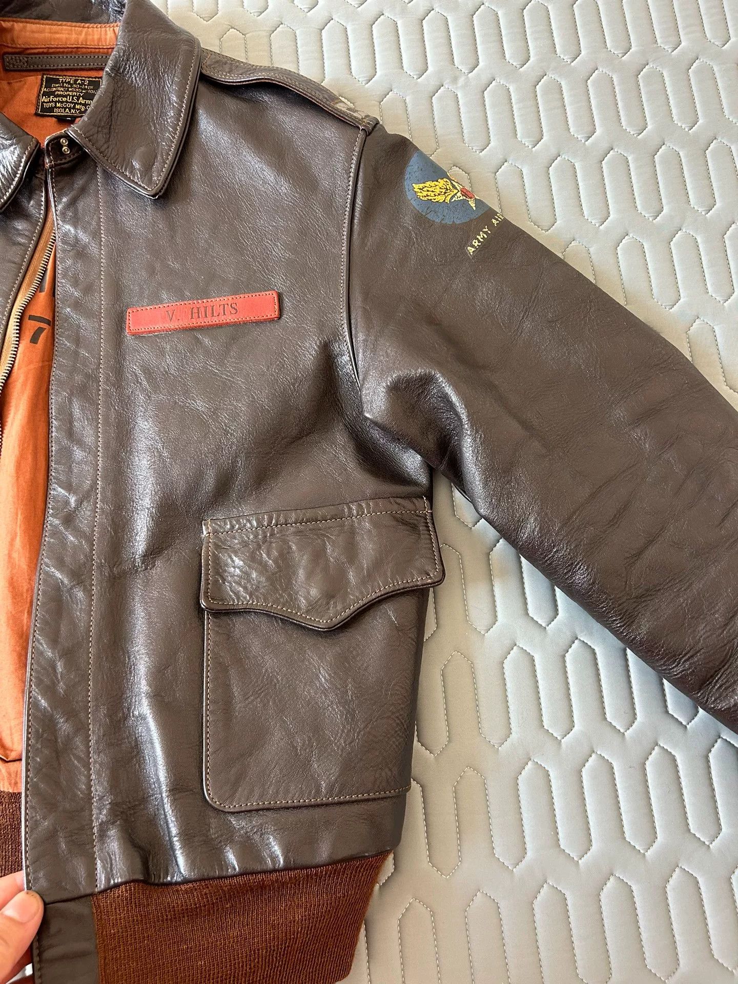 TOYS McCOY vintage leather bomber jacket with red patch Size US M / EU 48-50 / 2 - 3 Thumbnail