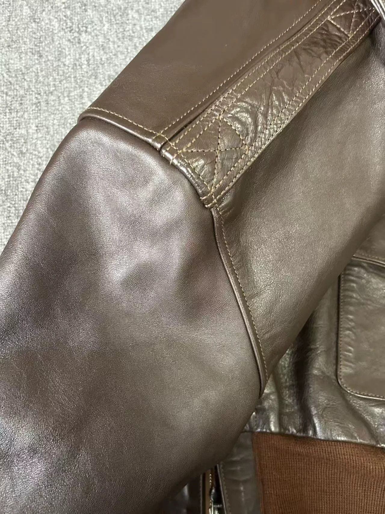 TOYS McCOY vintage brown leather A2 bomber jacket Size US M / EU 48-50 / 2 - 6 Thumbnail
