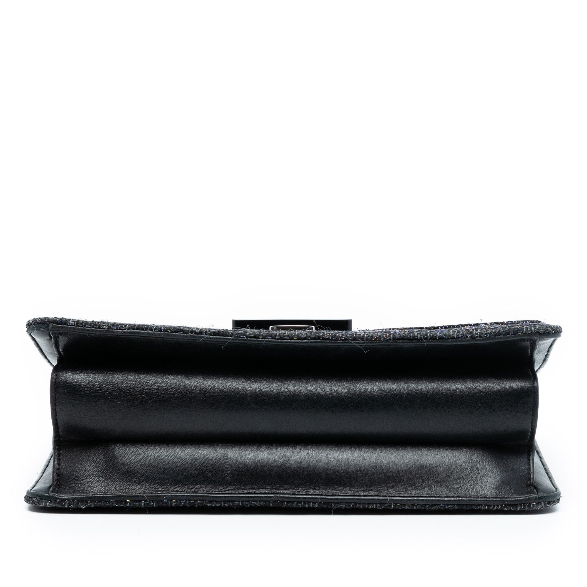Chanel Chanel Large Quilted Tweed Beauty Lock Flap Size ONE SIZE - 3 Thumbnail