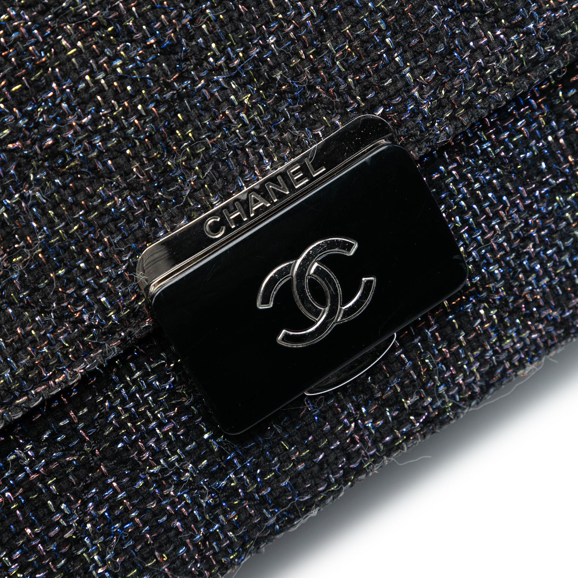 Chanel Chanel Large Quilted Tweed Beauty Lock Flap Size ONE SIZE - 6 Thumbnail