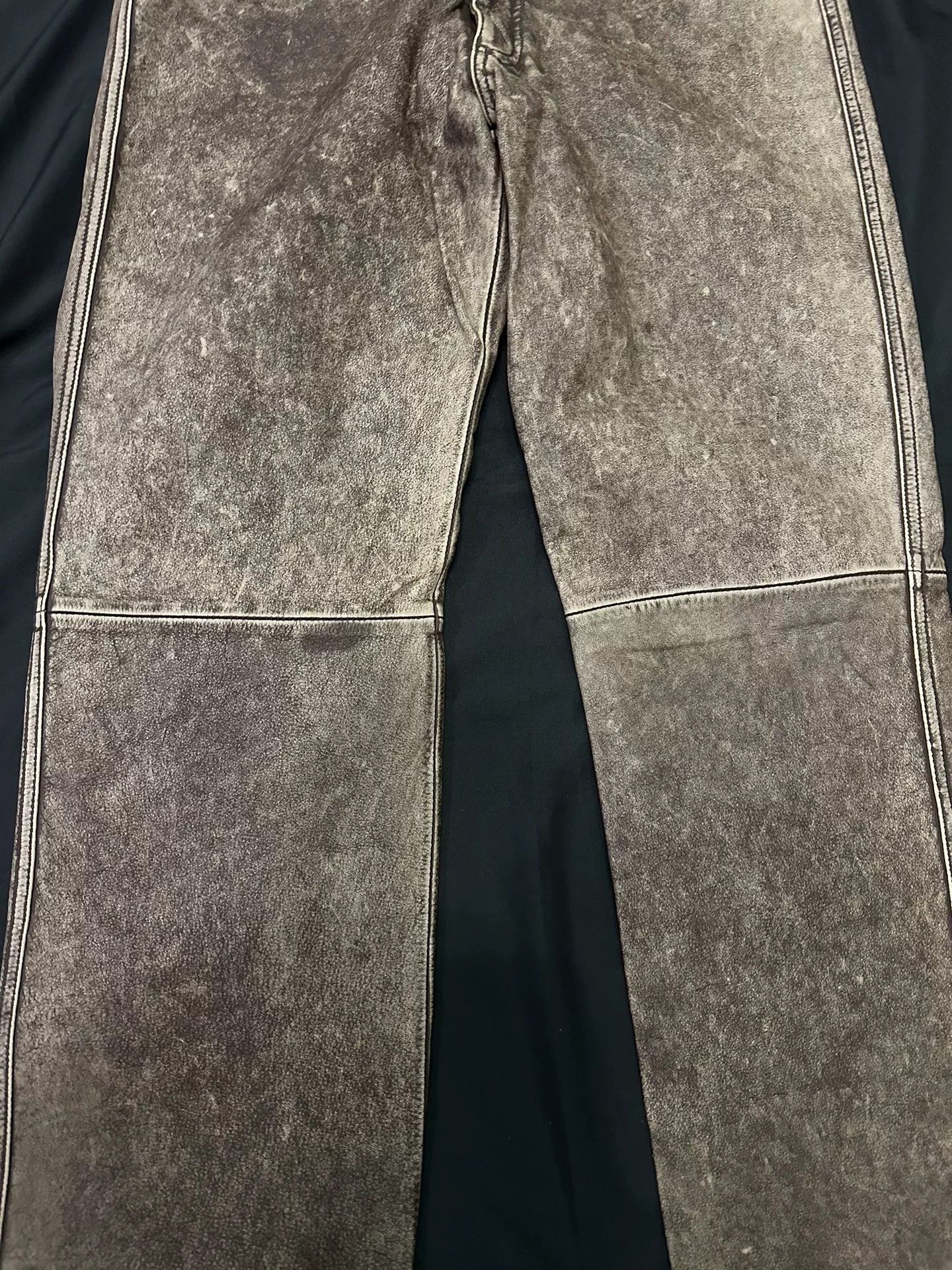 Vintage vintage japanese leather pants with unique finish Size US 34 / EU 50 - 3 Thumbnail