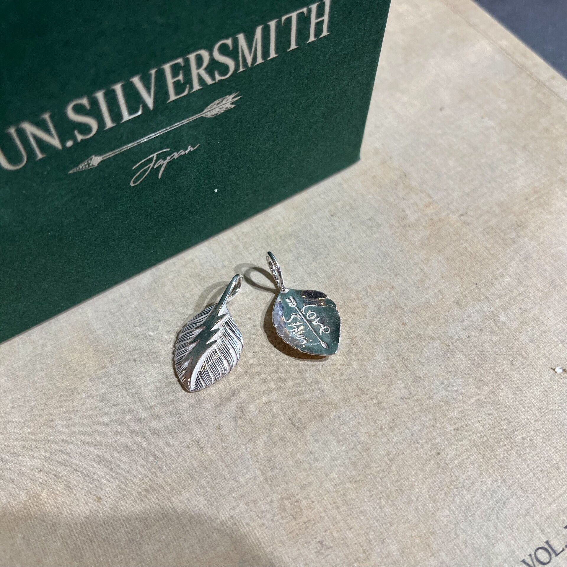 Larry Smith silver leaf pendant necklace from japan Size ONE SIZE - 3 Thumbnail