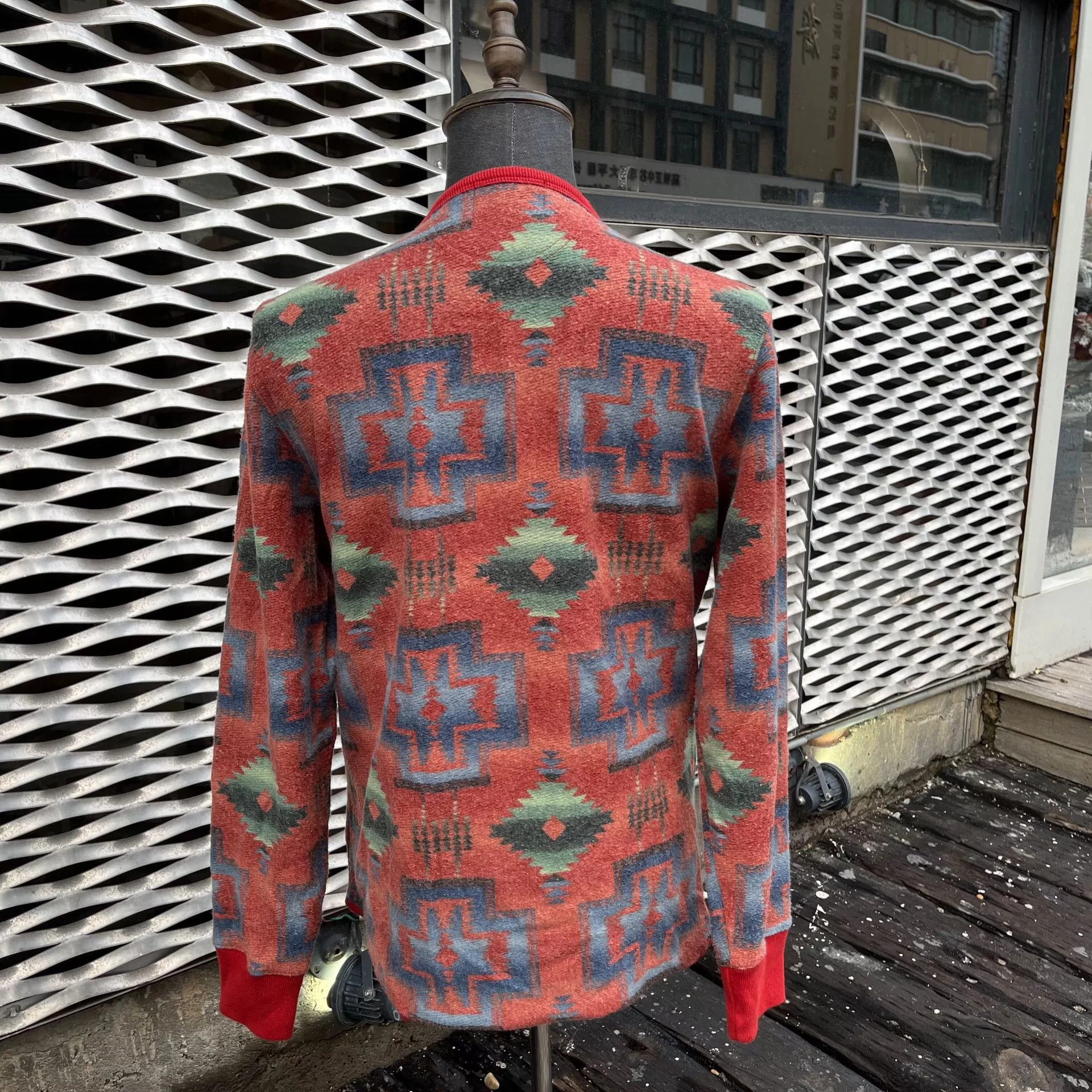 RRL Ralph Lauren southwestern henley shirt by ralph lauren Size US L / EU 52-54 / 3 - 3 Thumbnail