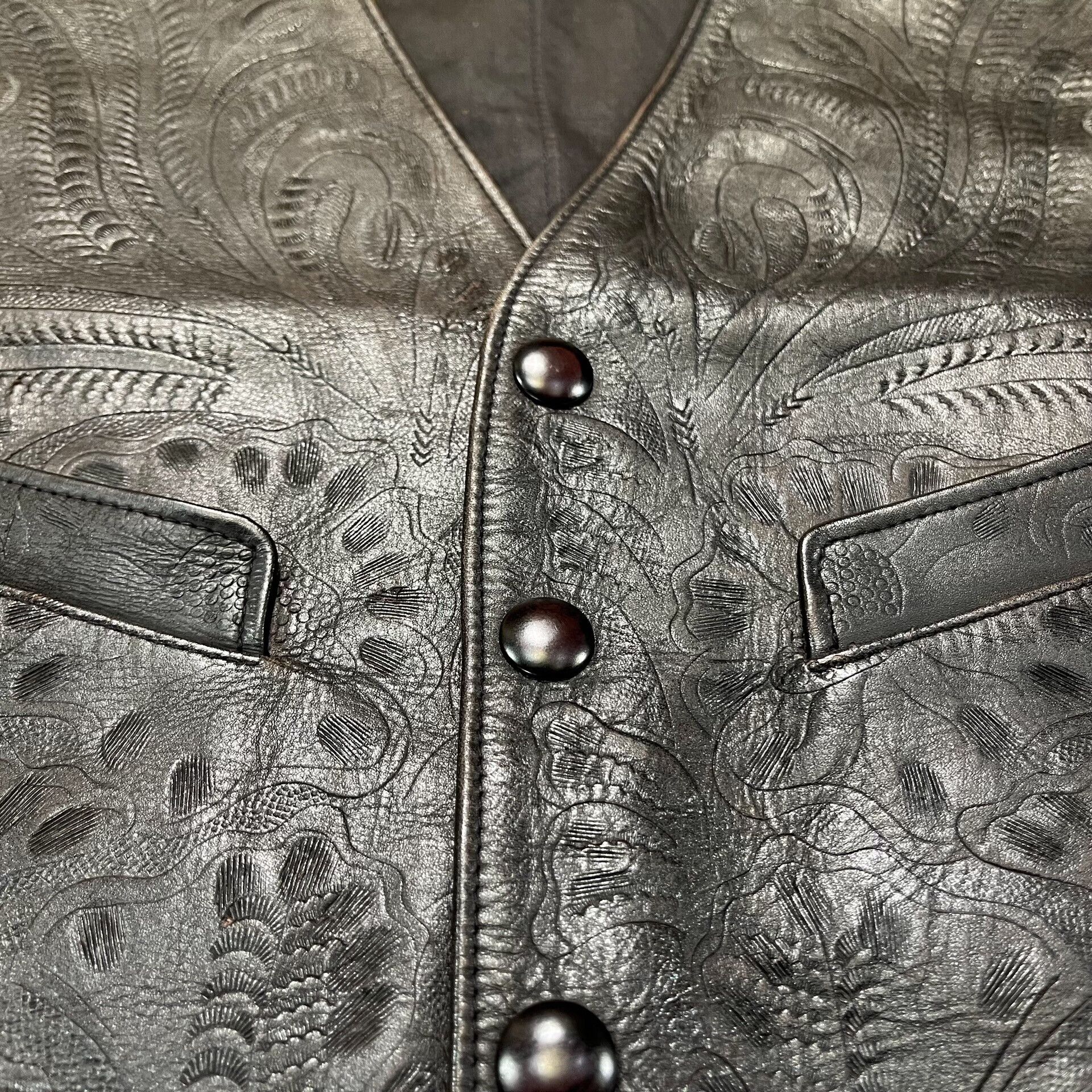 RRL Ralph Lauren black leather embossed vest by Ralph Lauren Size US M / EU 48-50 / 2 - 4 Thumbnail