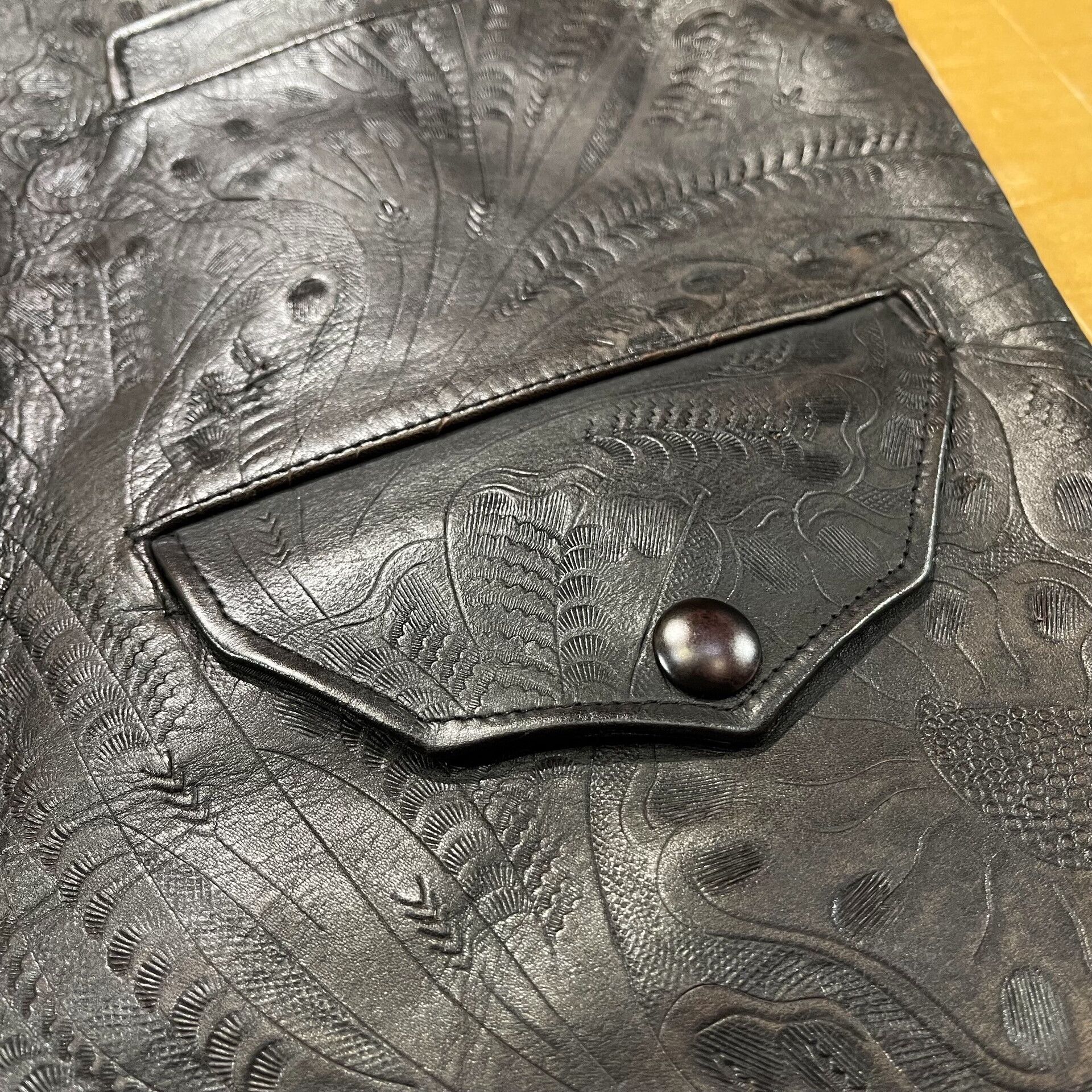 RRL Ralph Lauren black leather embossed vest by Ralph Lauren Size US M / EU 48-50 / 2 - 7 Thumbnail