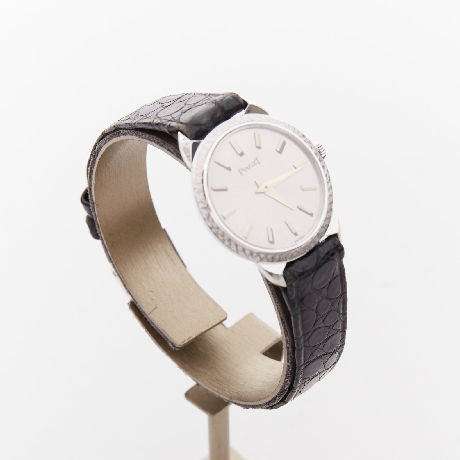 Piaget PIAGET Vintage Sunburst Possession silver face black scaled leather logo belted watch Size ONE SIZE - 2 Thumbnail