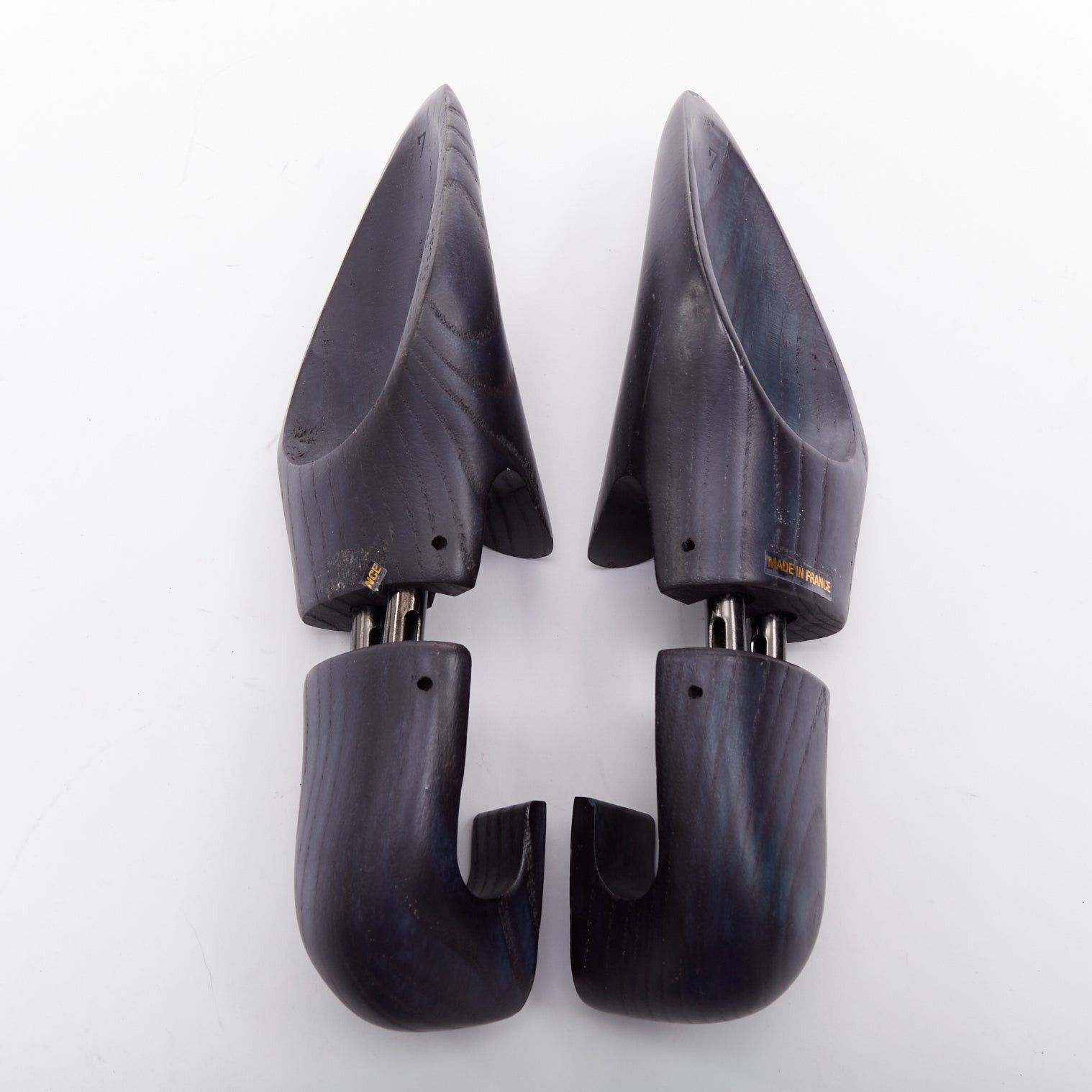 Berluti BERLUTI dark blue wooden carved logo shoe tree shape holder UK7 EU41 Size ONE SIZE - 10 Thumbnail