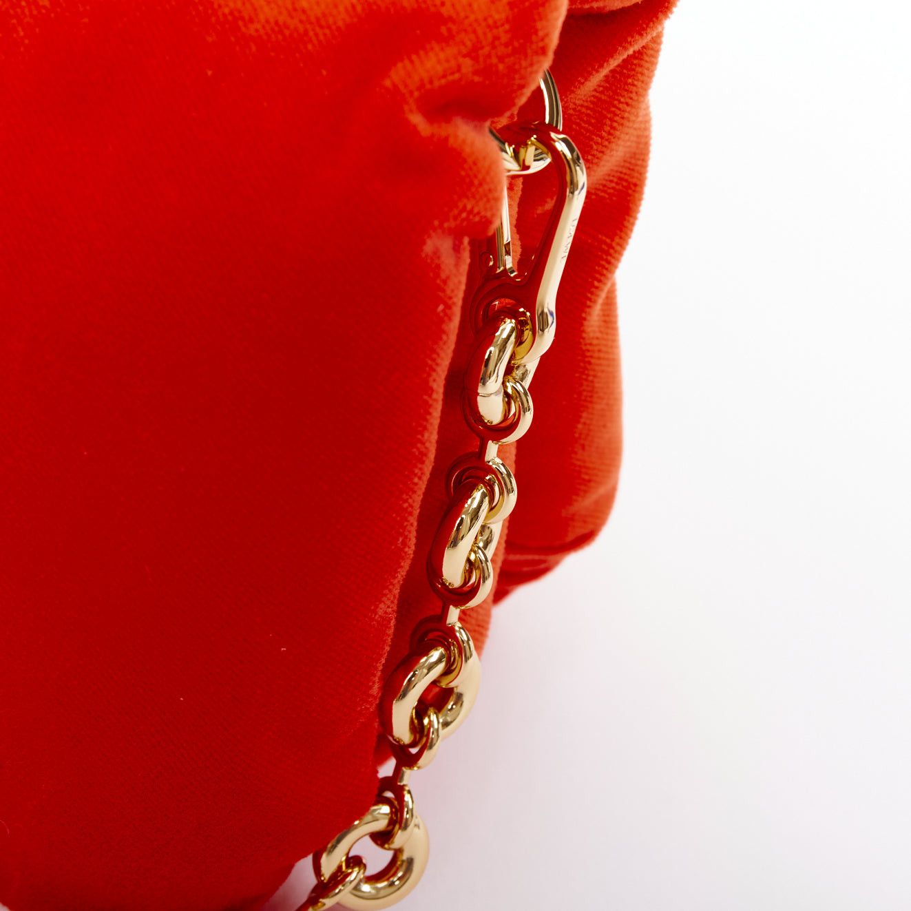 Loewe LOEWE Mini Goya Puffer coral red orange velvet gold chain puffer cushion bag Size ONE SIZE - 8 Thumbnail