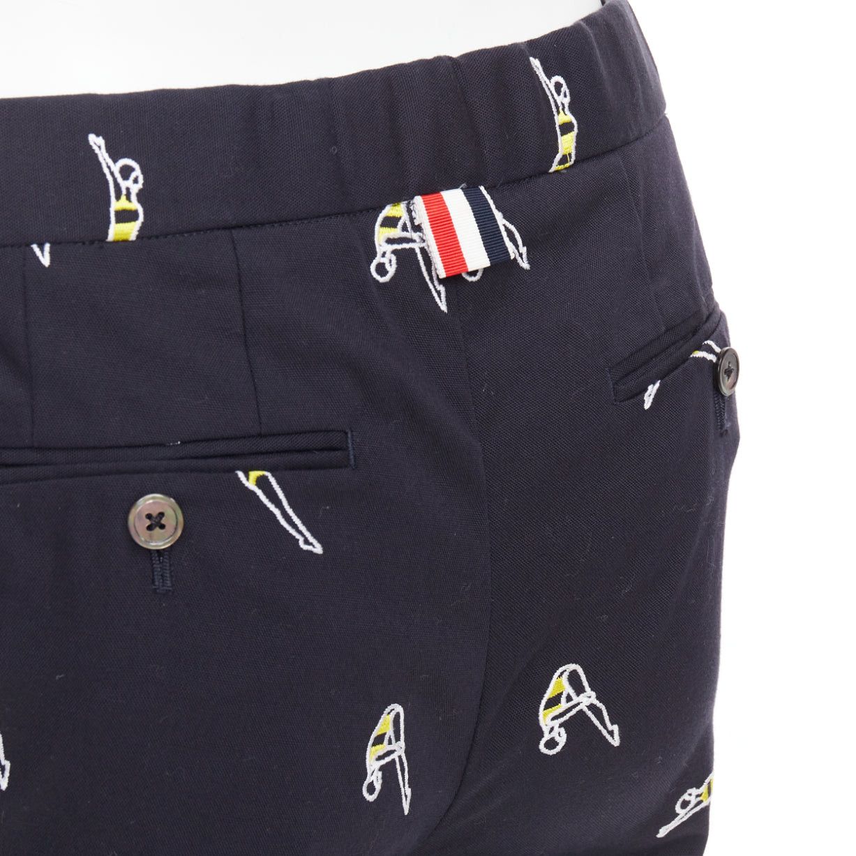 Thom Browne THOM BROWNE navy blue cotton yellow diver embroidery cropped chino pants US0 XS Size 27" / US 4 / IT 40 - 2 Thumbnail