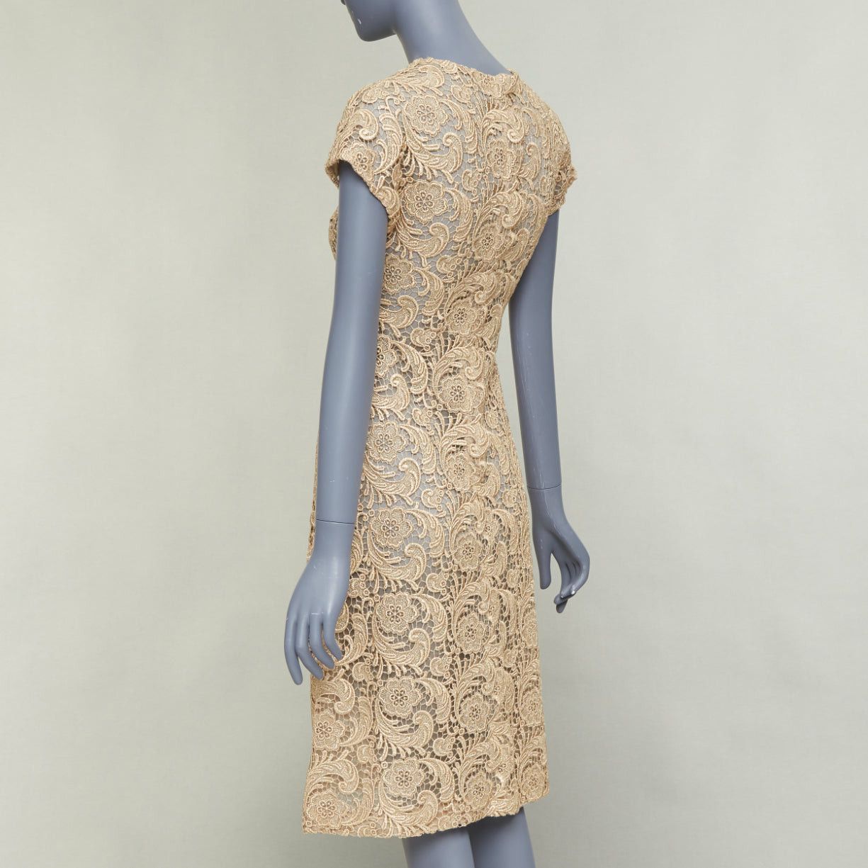 Prada PRADA 2008 Vintage gold metallic 3D guipure lace cap sleeve cocktail dress IT38 XS Size XS / US 0-2 / IT 36-38 - 6 Thumbnail