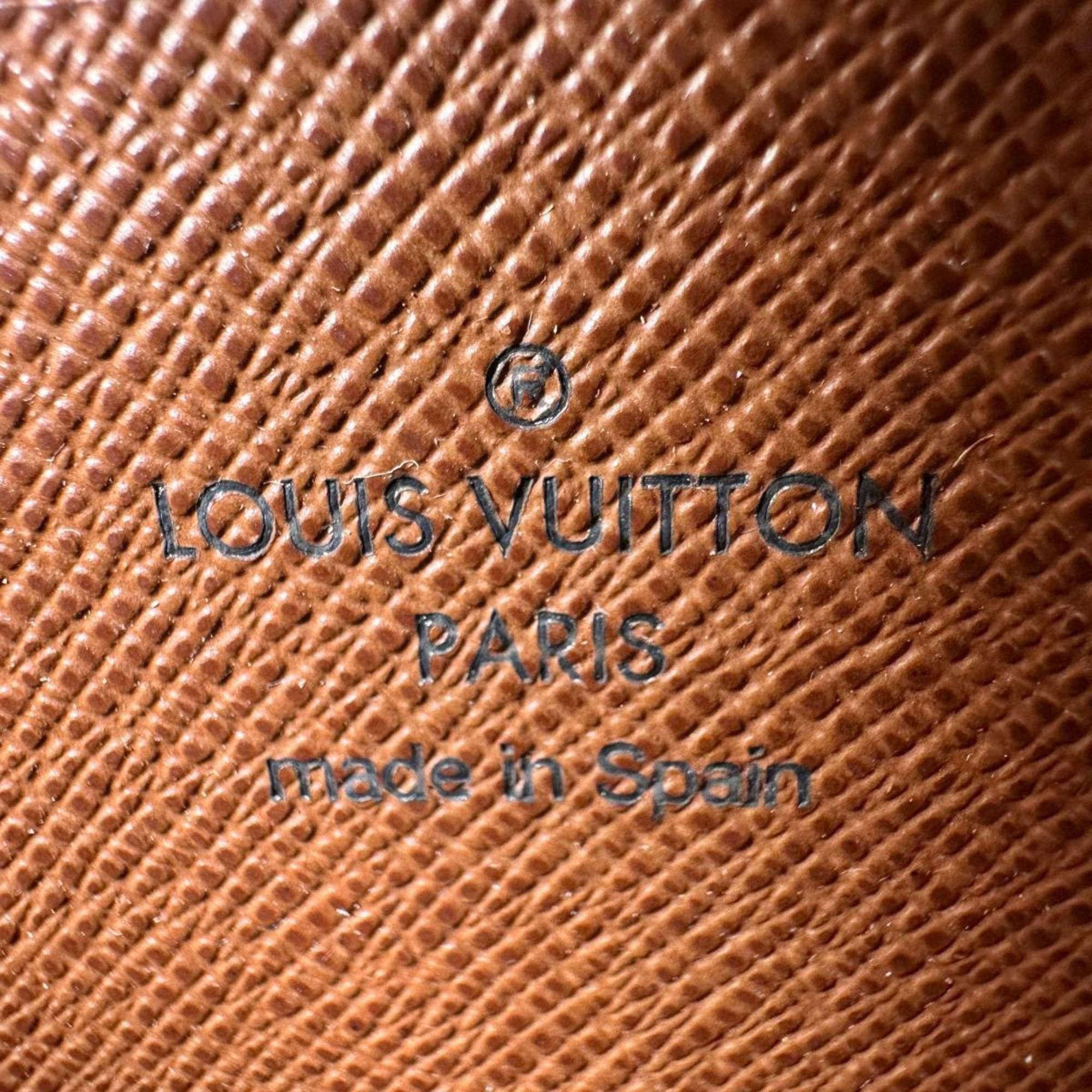 Louis Vuitton Louis Vuitton Zippy Wallet with Round Zipper, Monogram Canvas, Brown, M60017 Size ONE SIZE - 17 Thumbnail