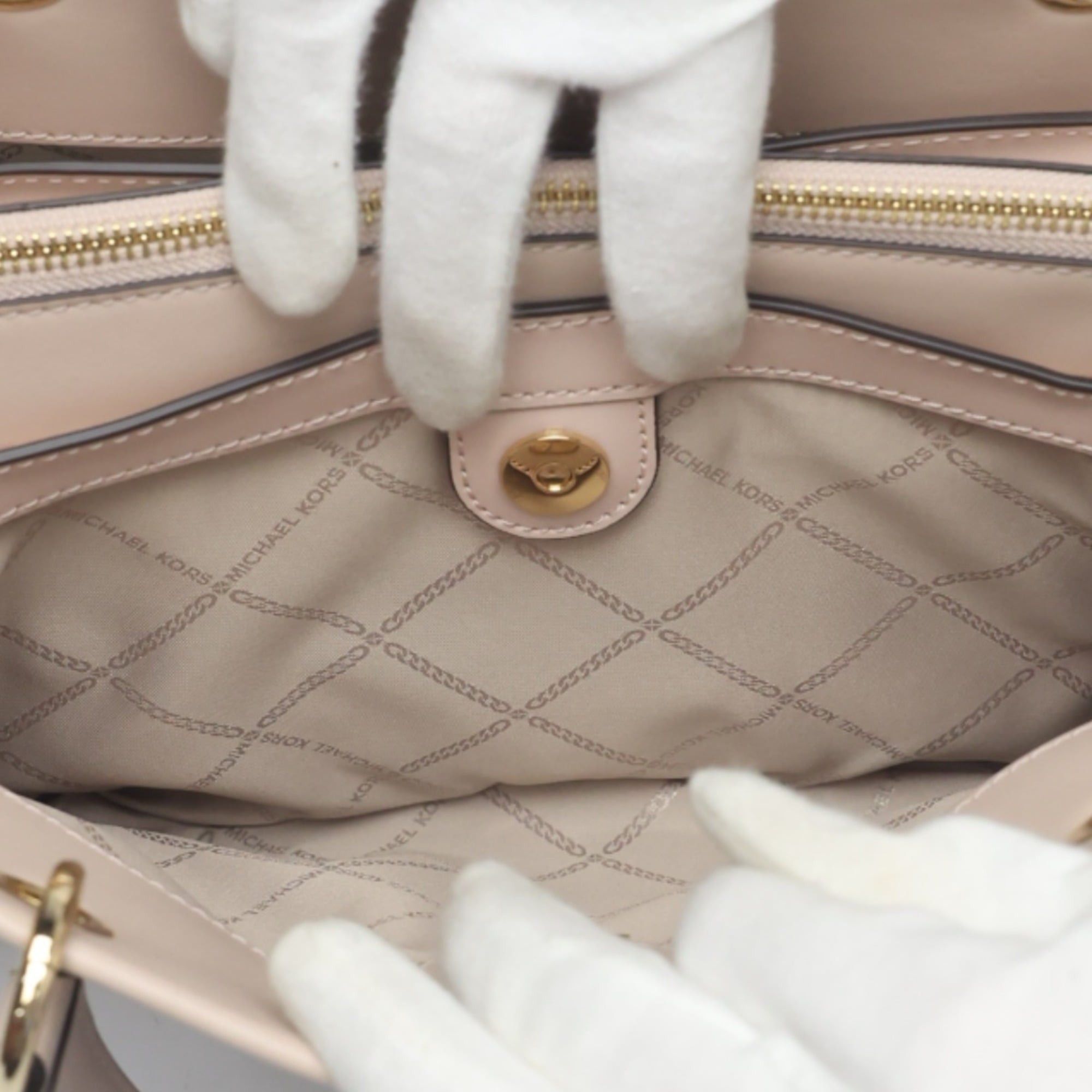 Michael Kors Michael Kors Quilted Leather Shoulder Bag, 30FIGUSS6L, Pink Beige Size ONE SIZE - 13 Thumbnail