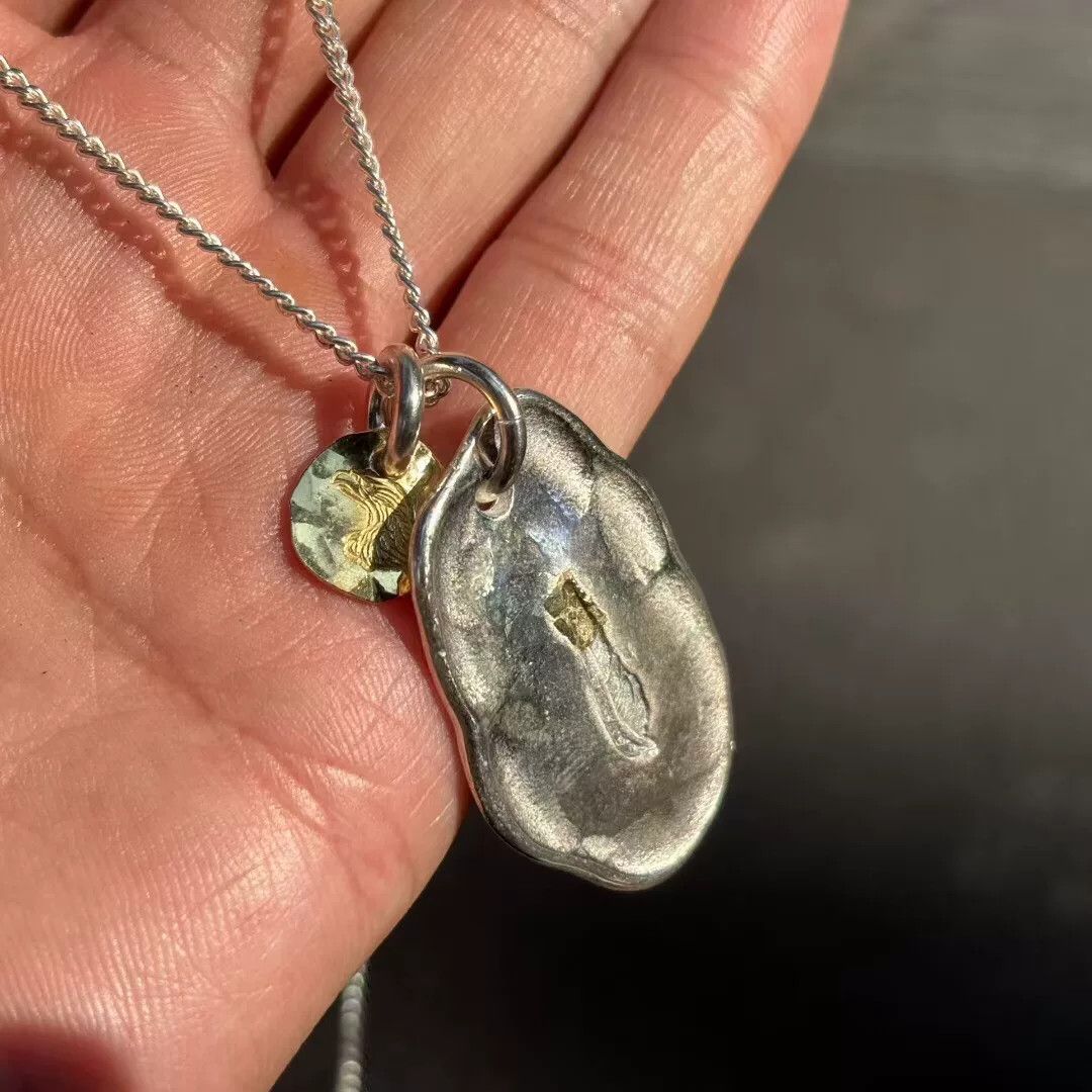 Larry Smith larry smith abalone shell arrow pendant necklace Size ONE SIZE - 5 Thumbnail