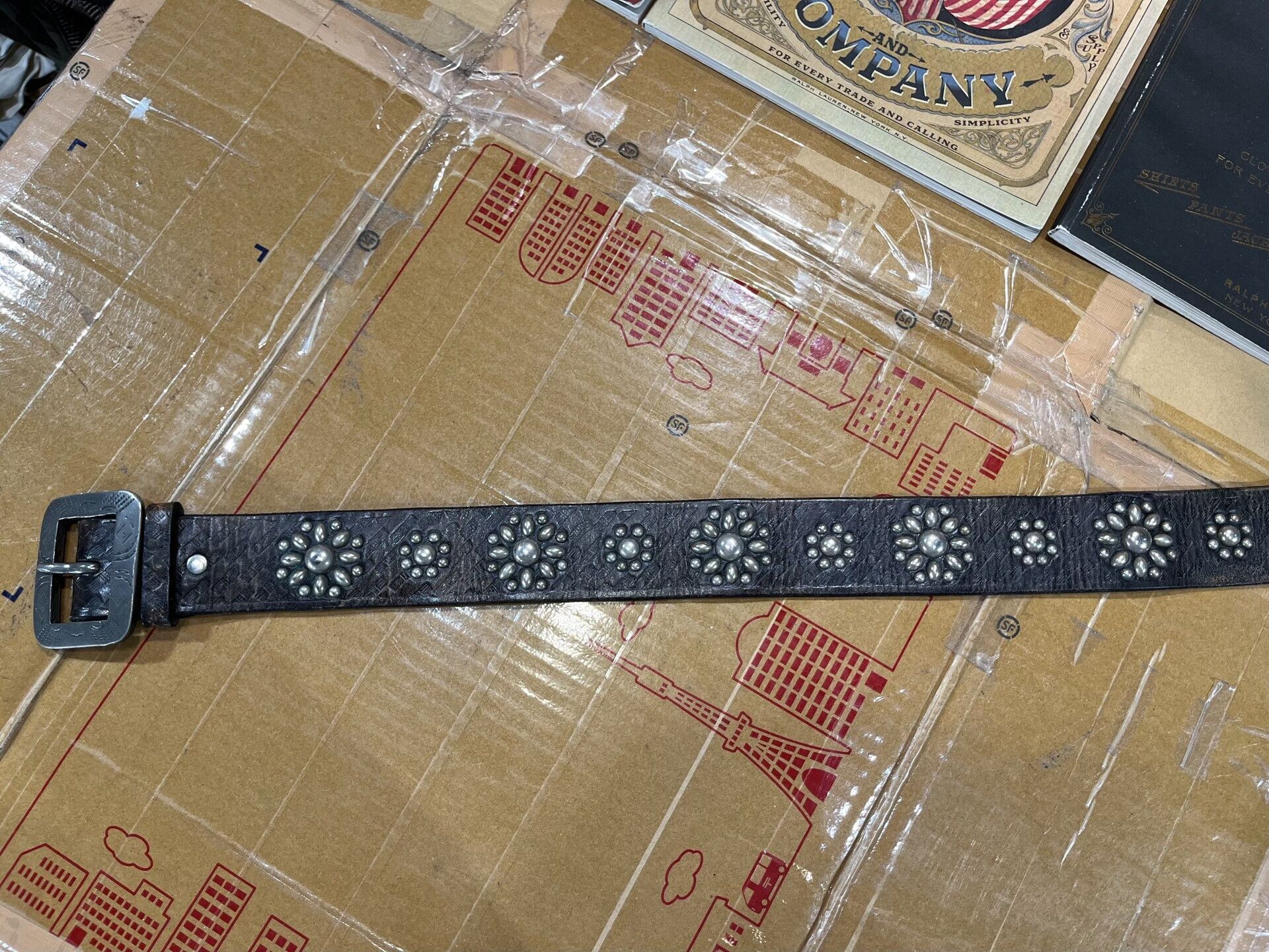 RRL Ralph Lauren rrl studded leather belt by ralph lauren Size ONE SIZE - 6 Thumbnail