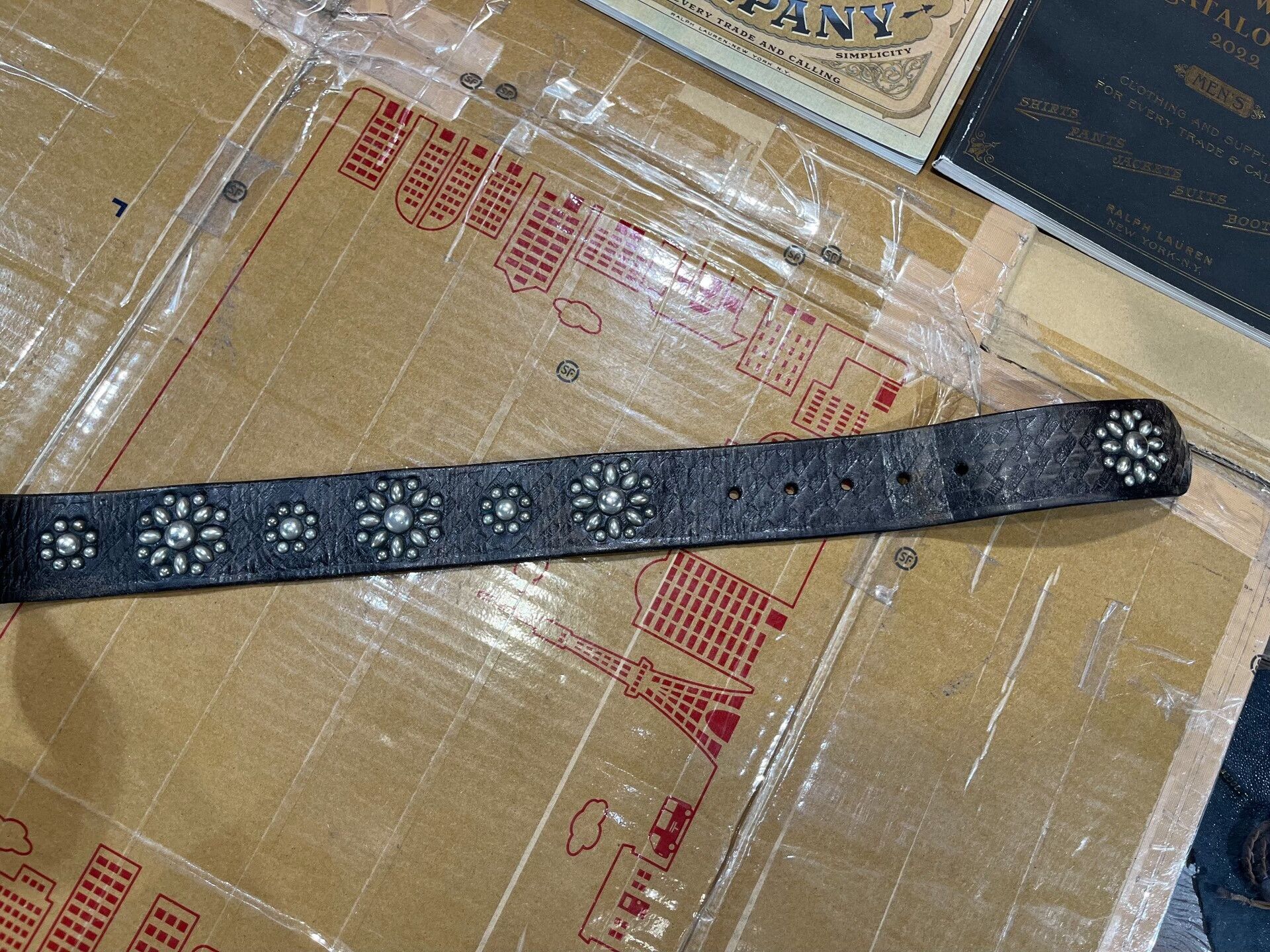 RRL Ralph Lauren rrl studded leather belt by ralph lauren Size ONE SIZE - 7 Thumbnail