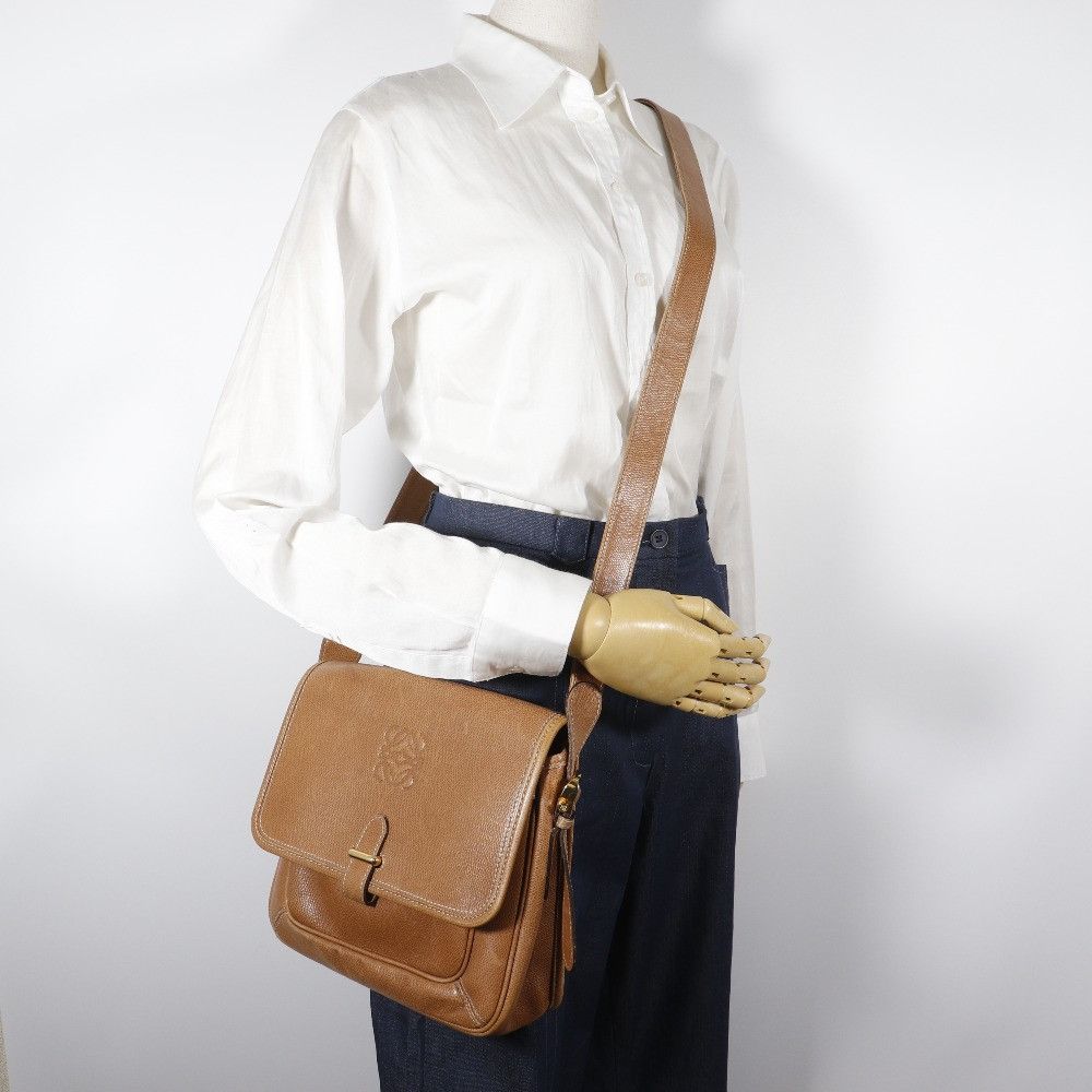 Loewe Loewe Loewe Anagram Calf 2way Shoulder Bag Leather Shoulder Bag DUTY FREE for USA Size ONE SIZE - 19 Thumbnail