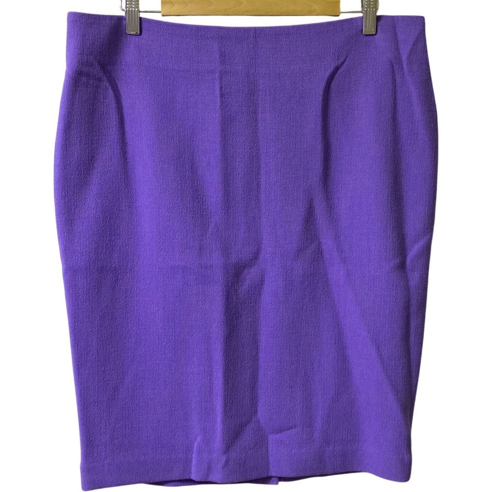 Armani Armani Armani Collezioni Setup Jacket Skirt Others Suits DUTY FREE for USA Size ONE SIZE - 14 Thumbnail