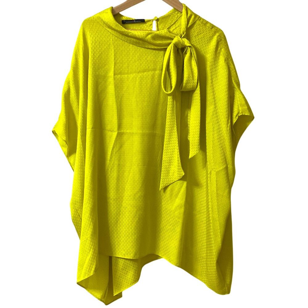 Other Other Carolina Herrera Silk Setup Others Suits DUTY FREE for USA Size ONE SIZE - 2 Thumbnail