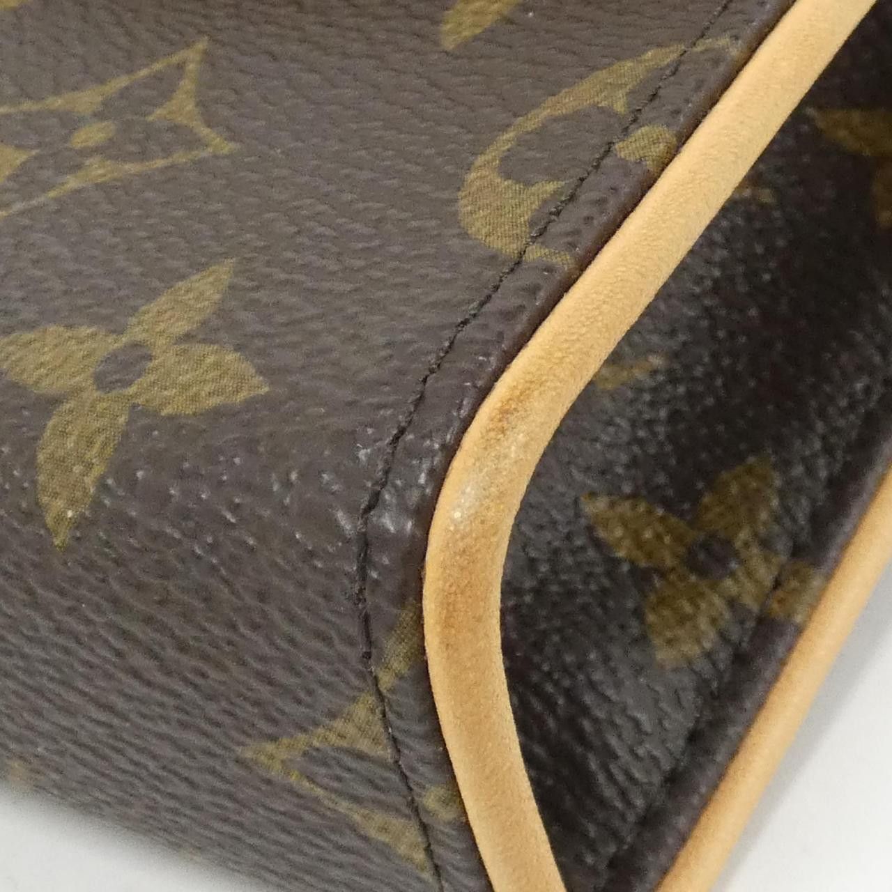 Louis Vuitton Louis Vuitton Louis Vuitton Pochette Florentine Monogram Waist Bag Textile Belt Bag M51855+M67303 DUTY FREE for USA Size ONE SIZE - 3 Thumbnail