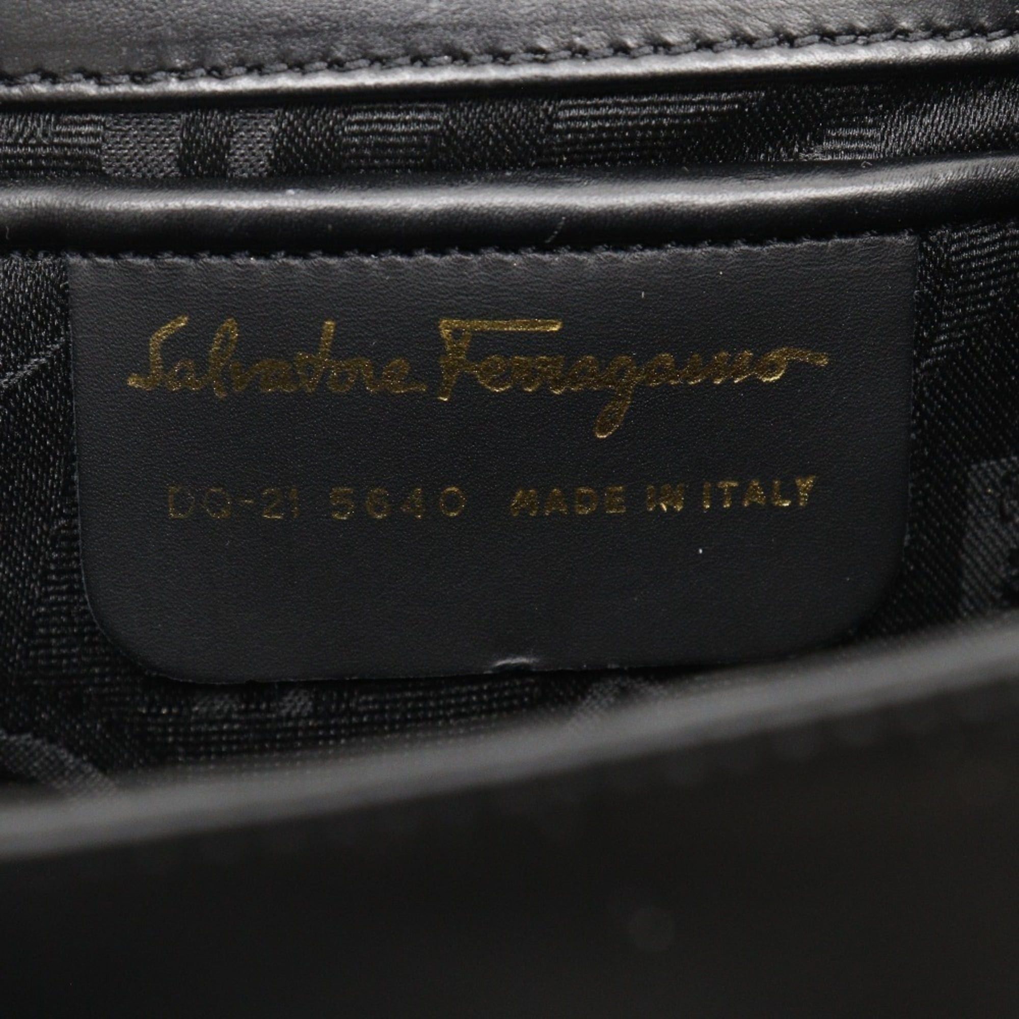 Salvatore Ferragamo Salvatore Ferragamo Pochette Shoulder Bag 2WAY Clutch DQ-21 5640 Leather Black 2Way Flap Women's Size ONE SIZE - 19 Thumbnail