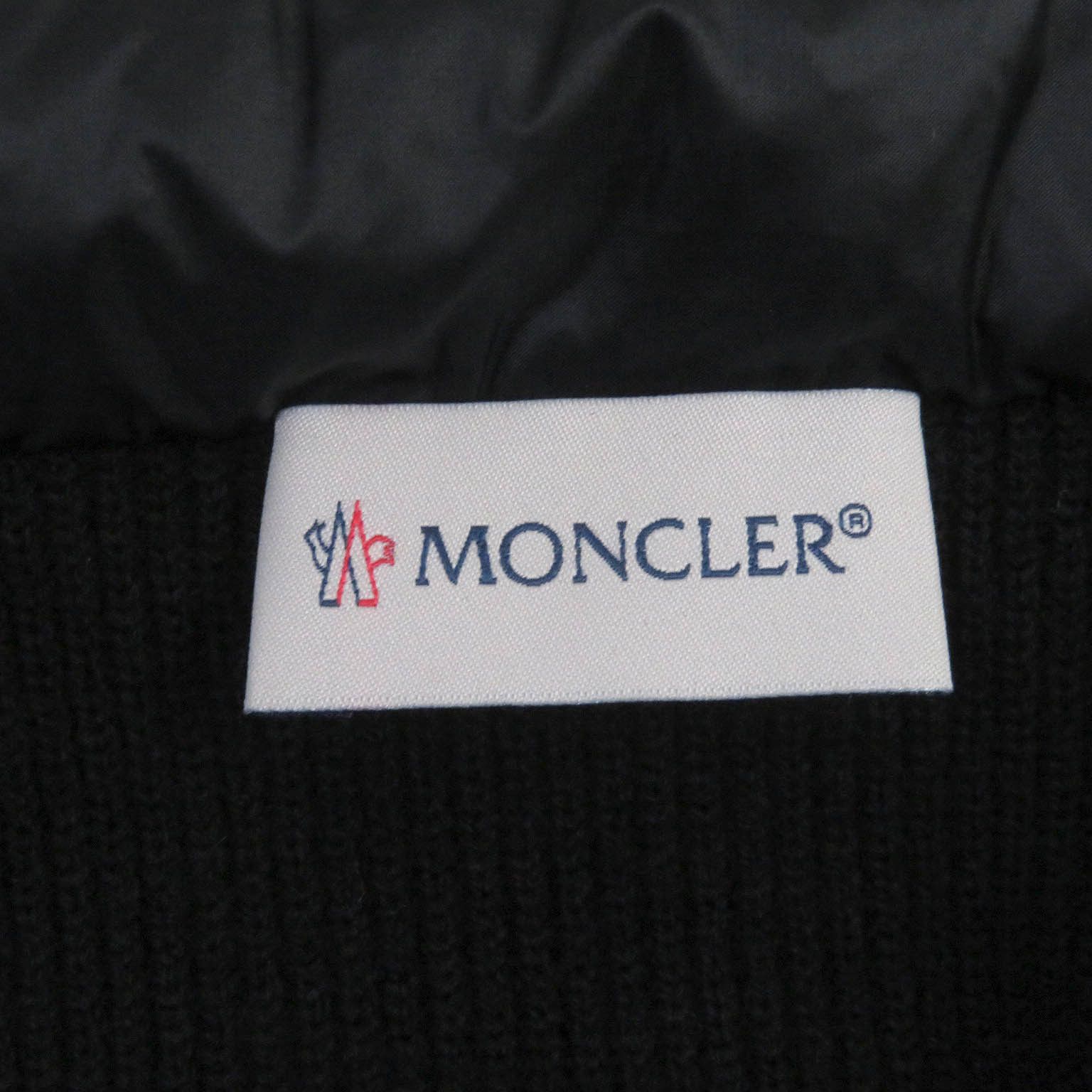 Moncler Moncler Moncler Wool Down Cardigan Textile Outerwear DUTY FREE for USA Size ONE SIZE - 7 Thumbnail