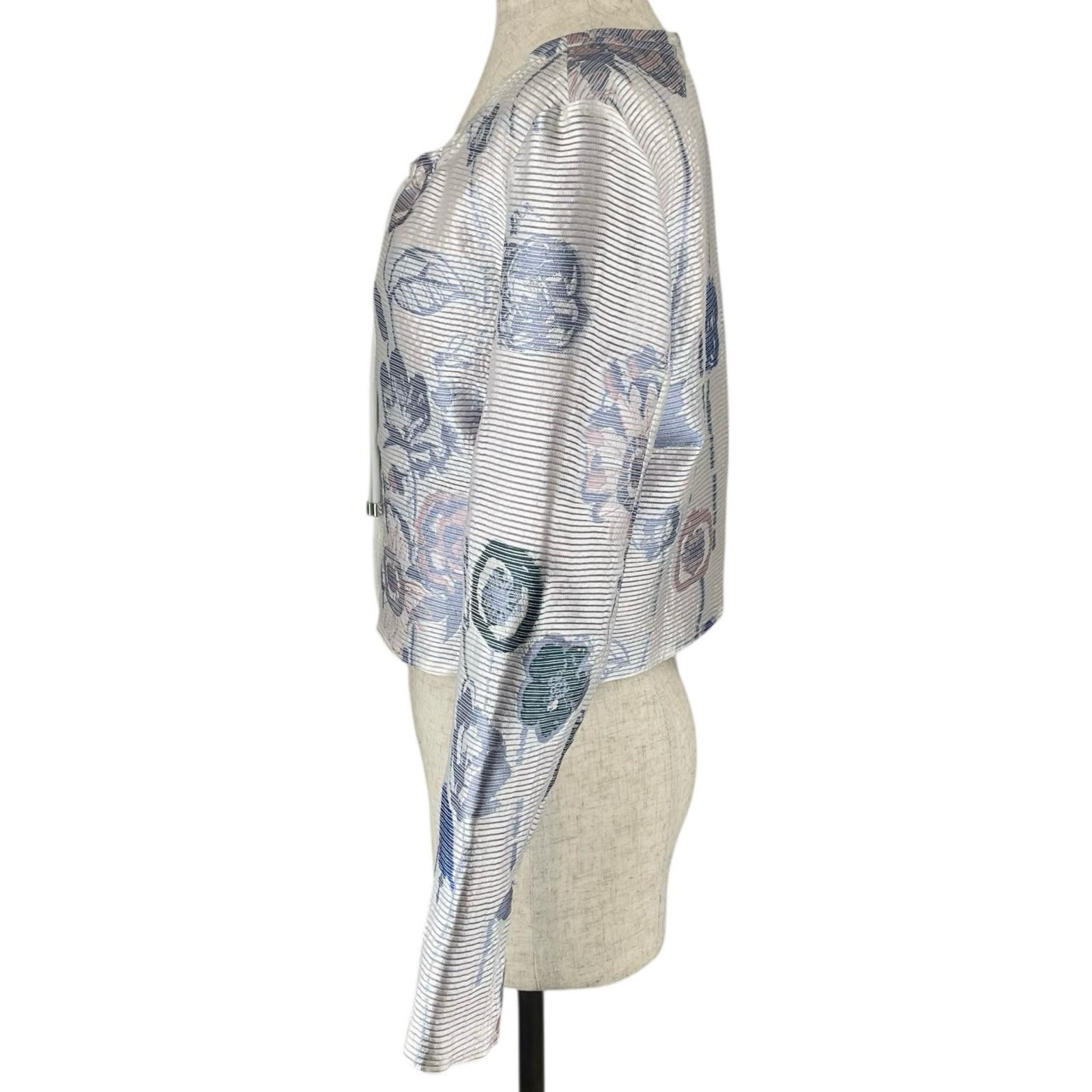 Armani Armani Emporio Armani Floral Jacket Textile Outerwear DUTY FREE for USA Size ONE SIZE - 2 Thumbnail