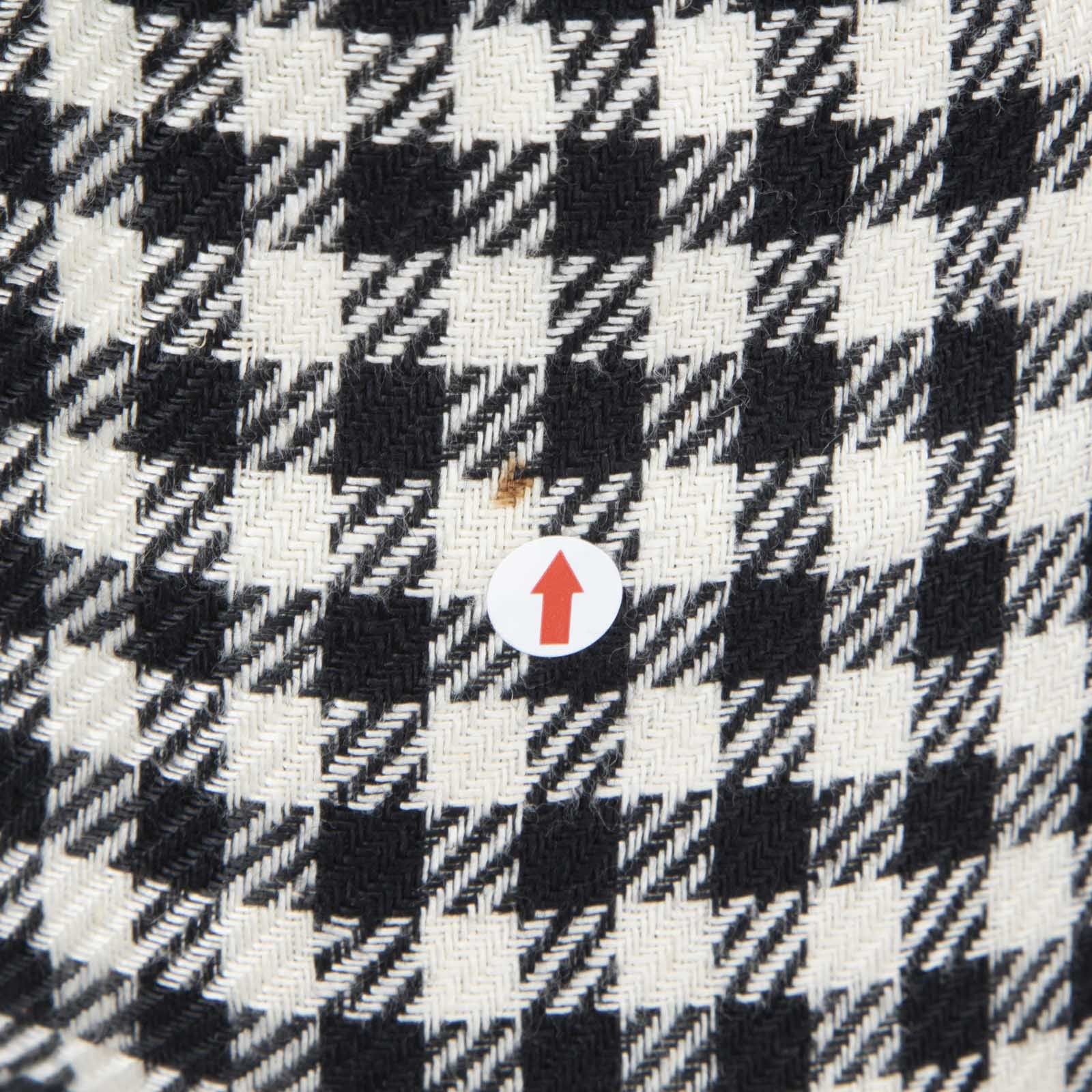 Chanel Vintage 80s Black & White Houndstooth Skirt Size 27" / US 4 / IT 40 - 5 Thumbnail