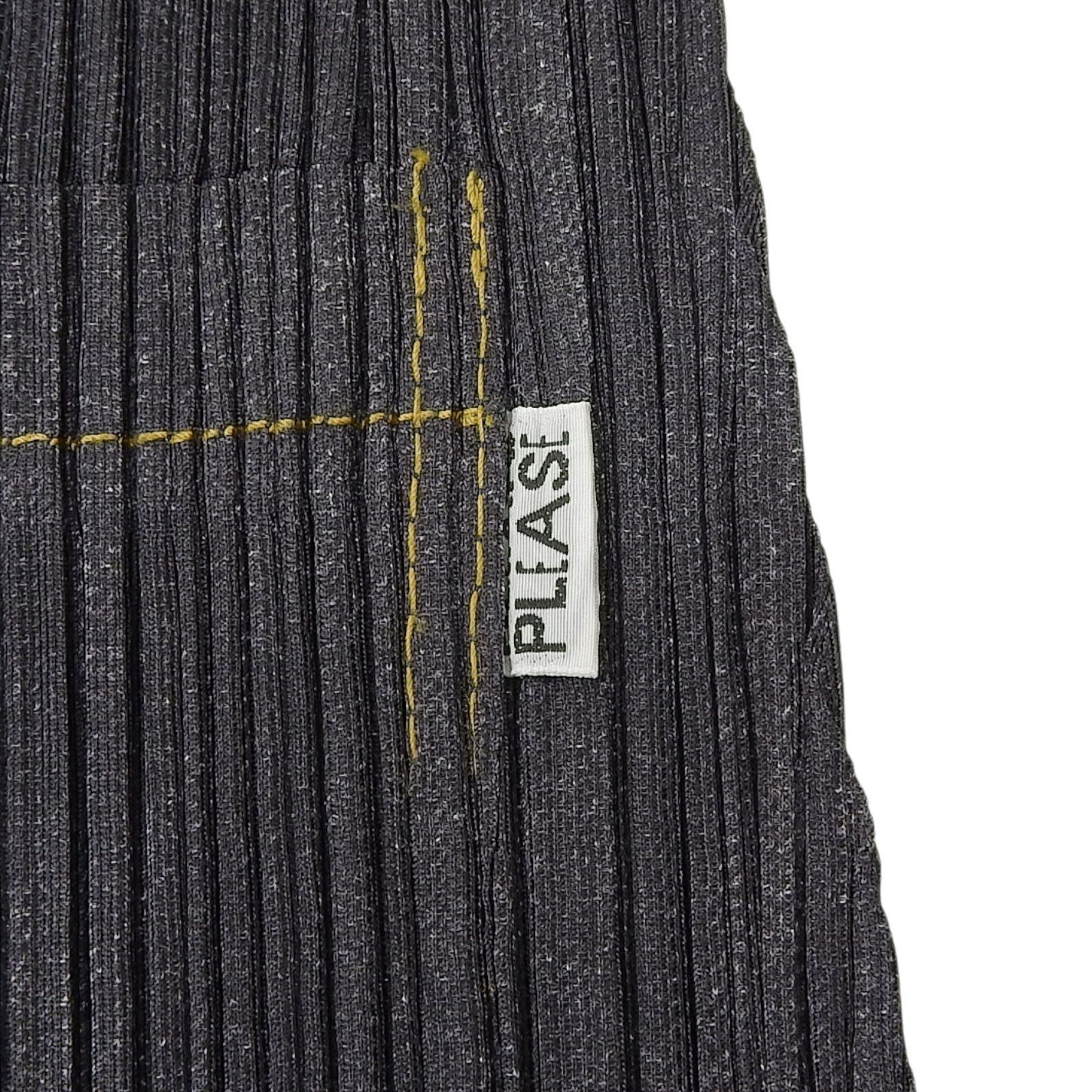 Issey Miyake Issey Miyake PLEATS PLEASE Tunic Polyester Tunic Plastic / Synthetic Tops PP81-JK421 DUTY FREE for USA Size ONE SIZE - 6 Thumbnail