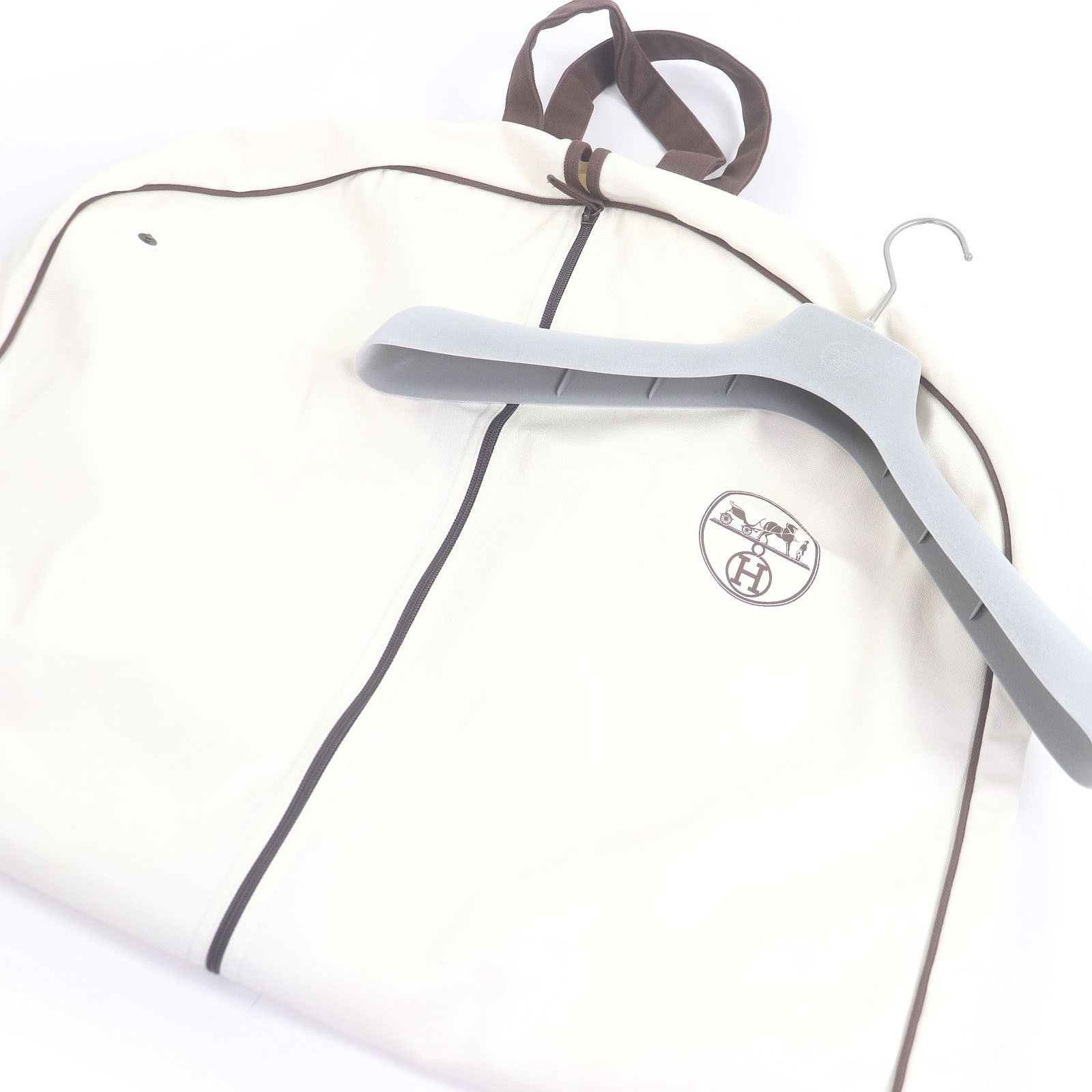 Hermes Hermes Hermès Nylon Jacket 46 Plastic / Synthetic Outerwear DUTY FREE for USA Size ONE SIZE - 12 Thumbnail
