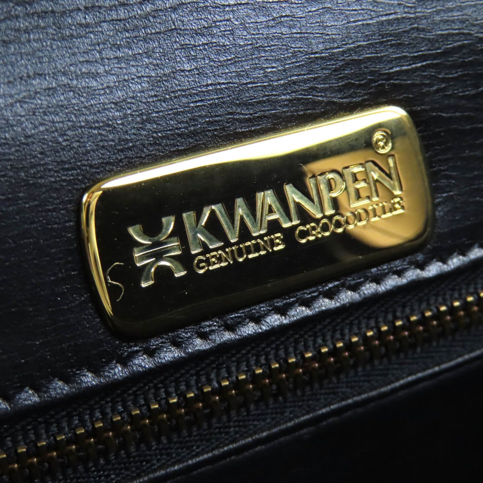 Other Other KWANPEN Crocodile Handbag Leather Handbag DUTY FREE for USA Size ONE SIZE - 12 Thumbnail