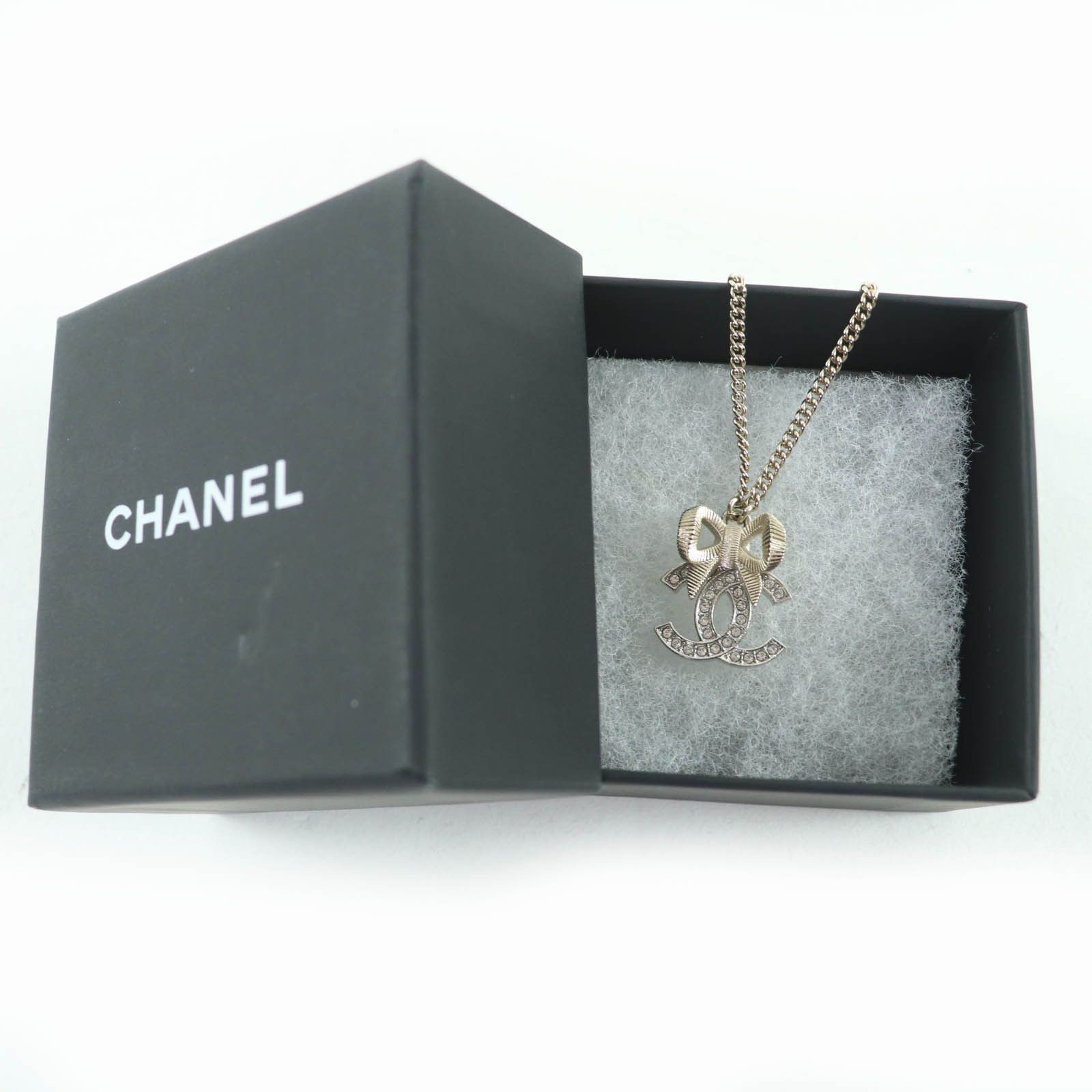 Chanel Chanel CHANEL COCO Mark Ribbon Rhinestone Necklace Metal Necklace DUTY FREE for USA Size ONE SIZE - 2 Thumbnail