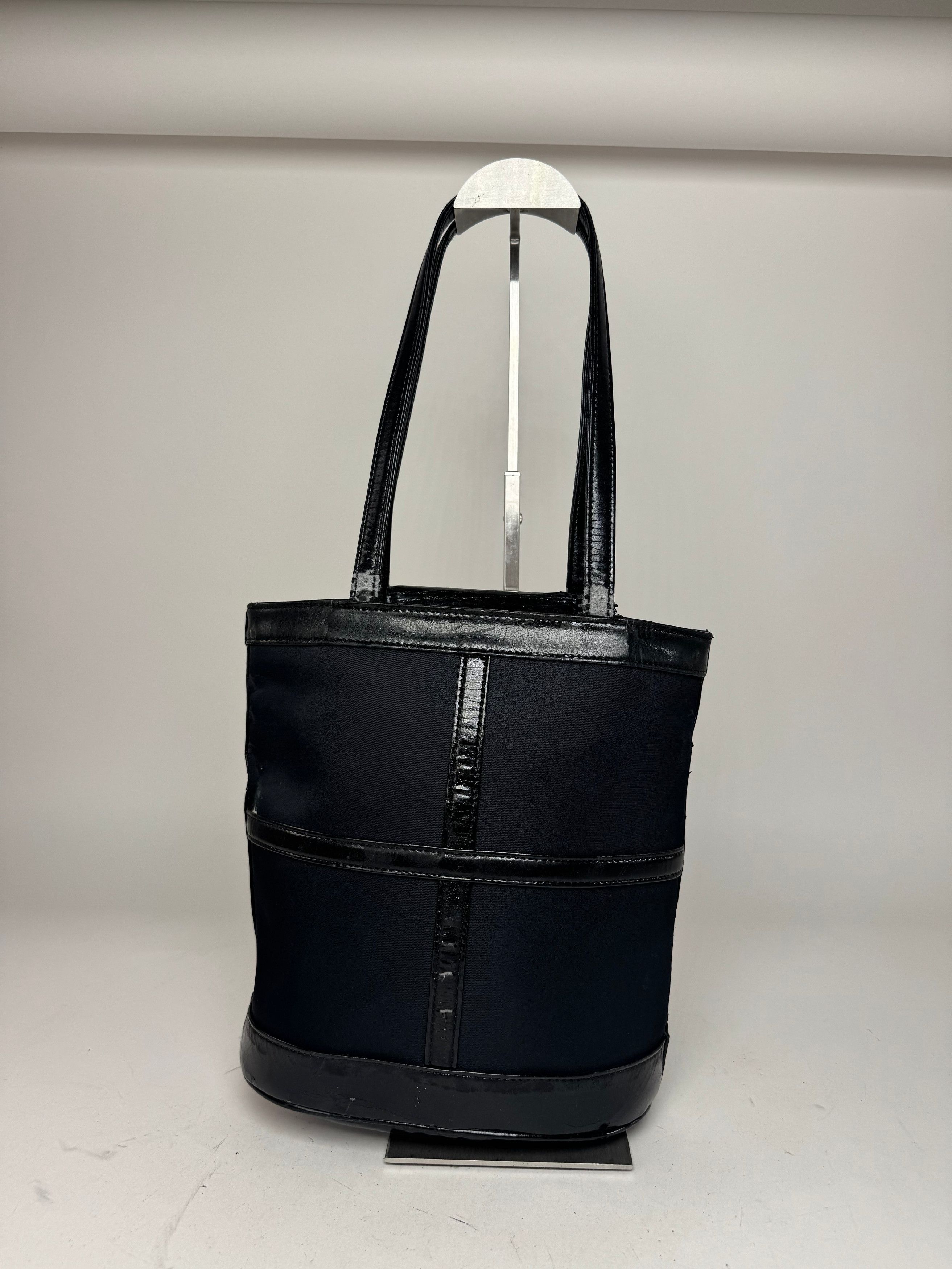 Other Vintage Yves Saint Laurent Bucket Canvas Patent Leather Bag Size ONE SIZE - 2 Thumbnail