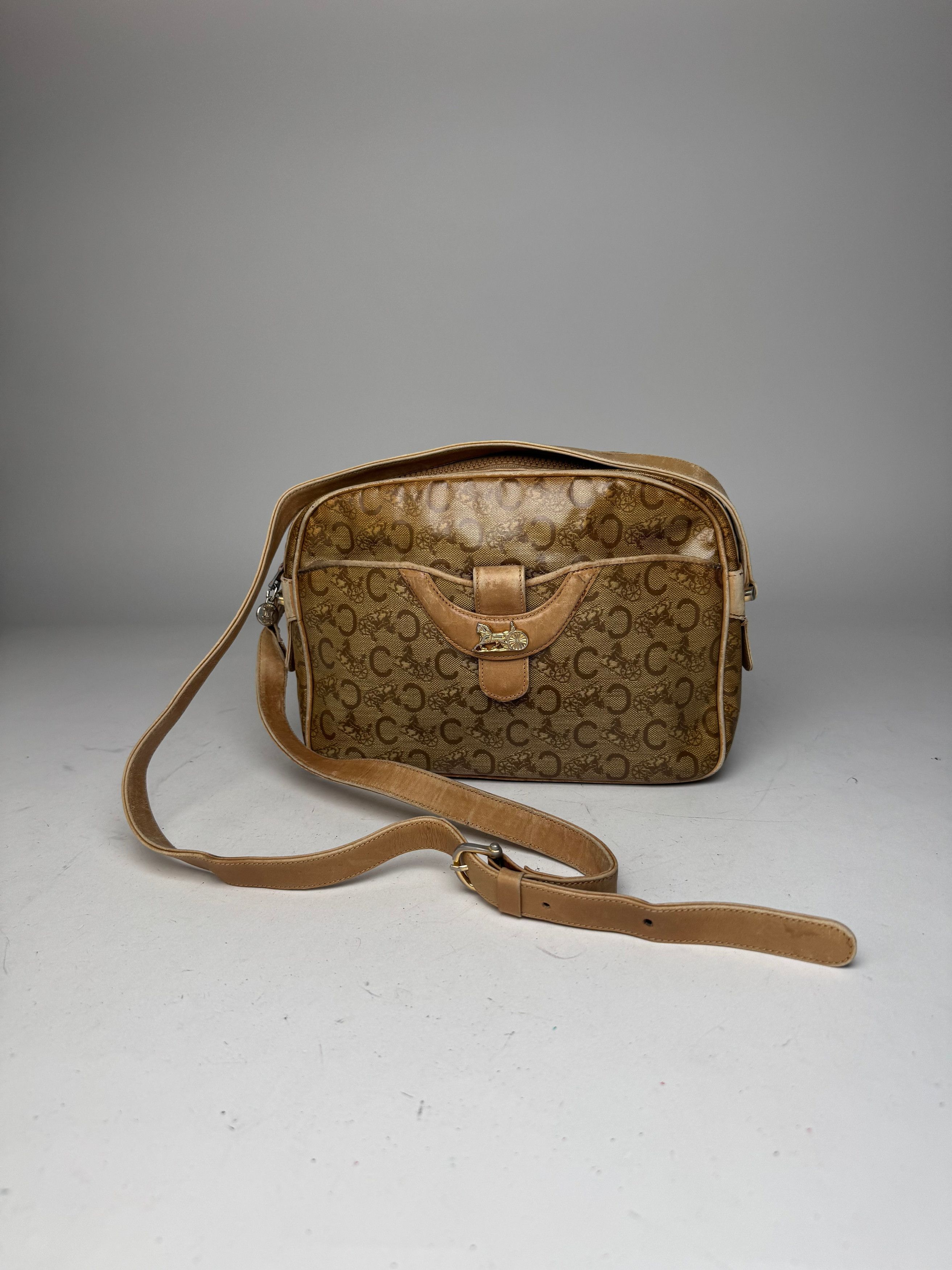 Other Vintage Celine Paris Patent Leather Monogram Crossbody Bag Size ONE SIZE - 6 Thumbnail