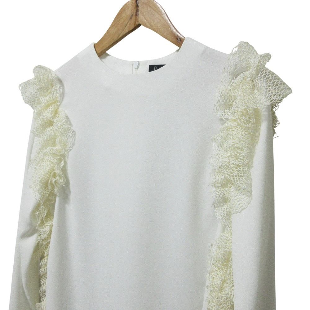 Other Other hue DAY TO EVENING Side Lace Frill Blouse Others Tops DUTY FREE for USA Size ONE SIZE - 3 Thumbnail