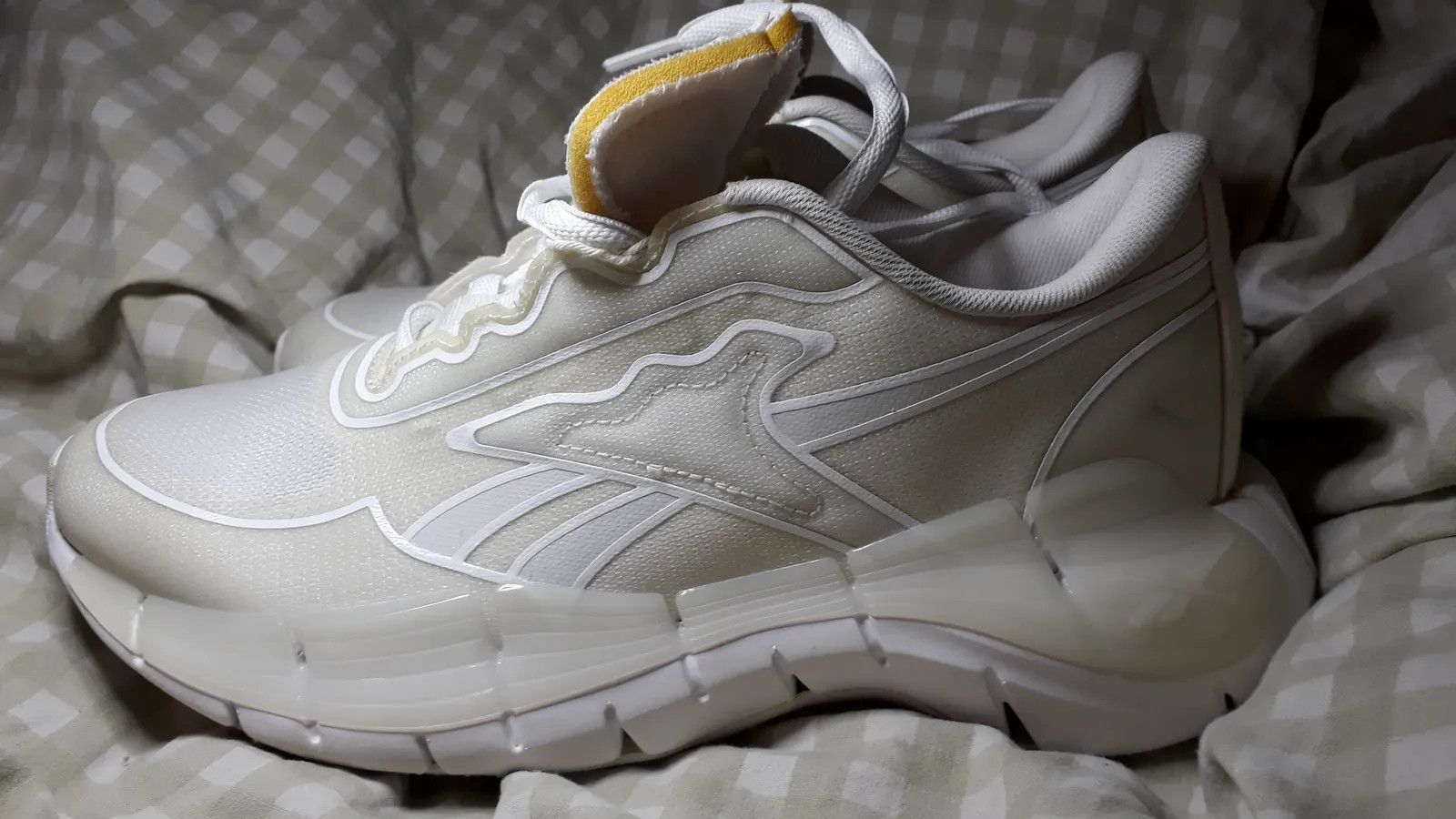 Reebok Reebok x Victoria Beckham Zig Kinetika Sneakers Size US 6.5 / IT 36.5 - 5 Thumbnail