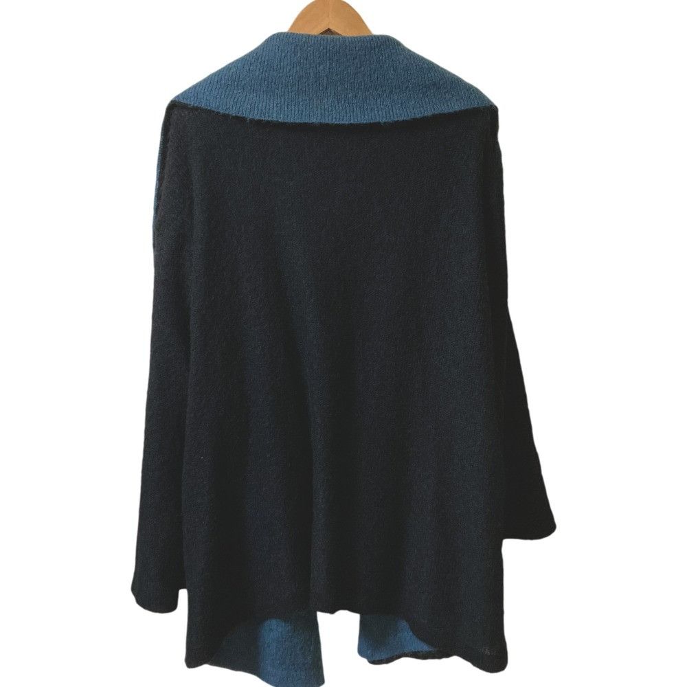 Issey Miyake Issey Miyake Issey Miyake Bicolor Knit Coat Cardigan Textile Outerwear DUTY FREE for USA Size ONE SIZE - 2 Thumbnail