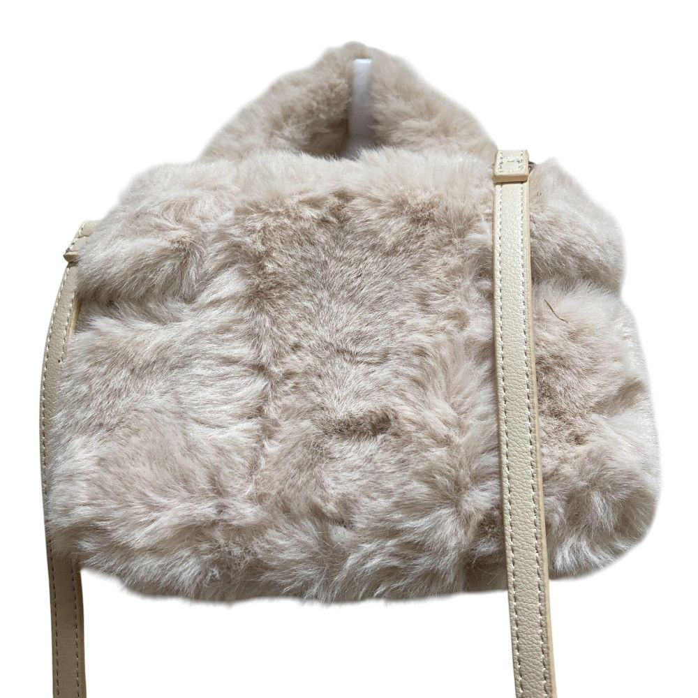 Other Other TSURU by Mariko Oikawa Bondi Eco Fur Shoulder Bag Fur Vanity Bag DUTY FREE for USA Size ONE SIZE - 4 Thumbnail