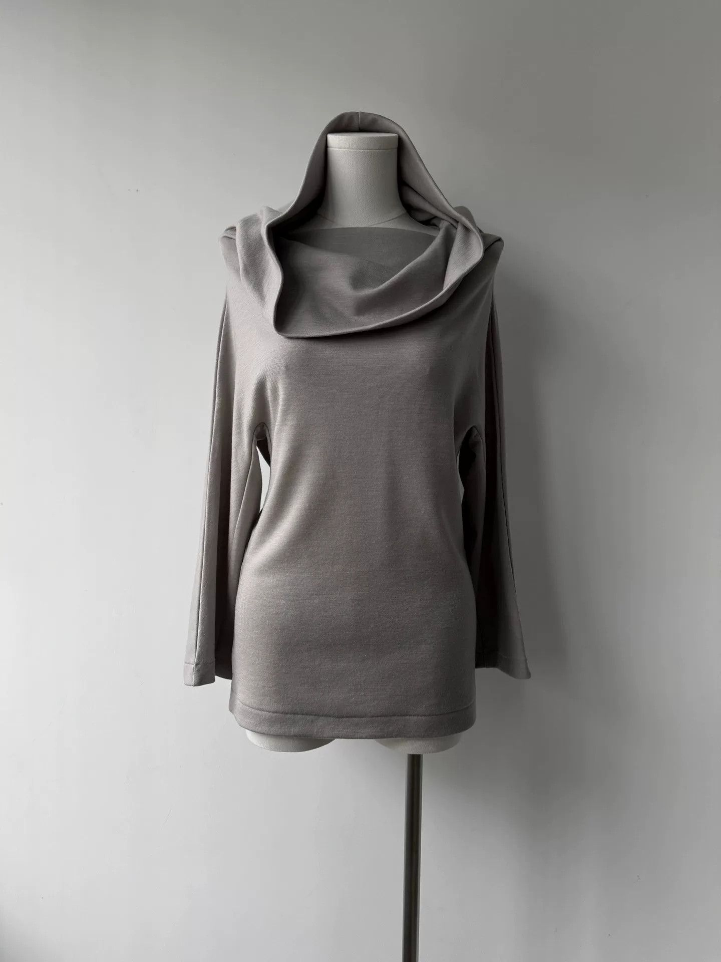 Yohji Yamamoto gray hooded wool top by Yohji Yamamoto Size S / US 4 / IT 40 - 2 Thumbnail
