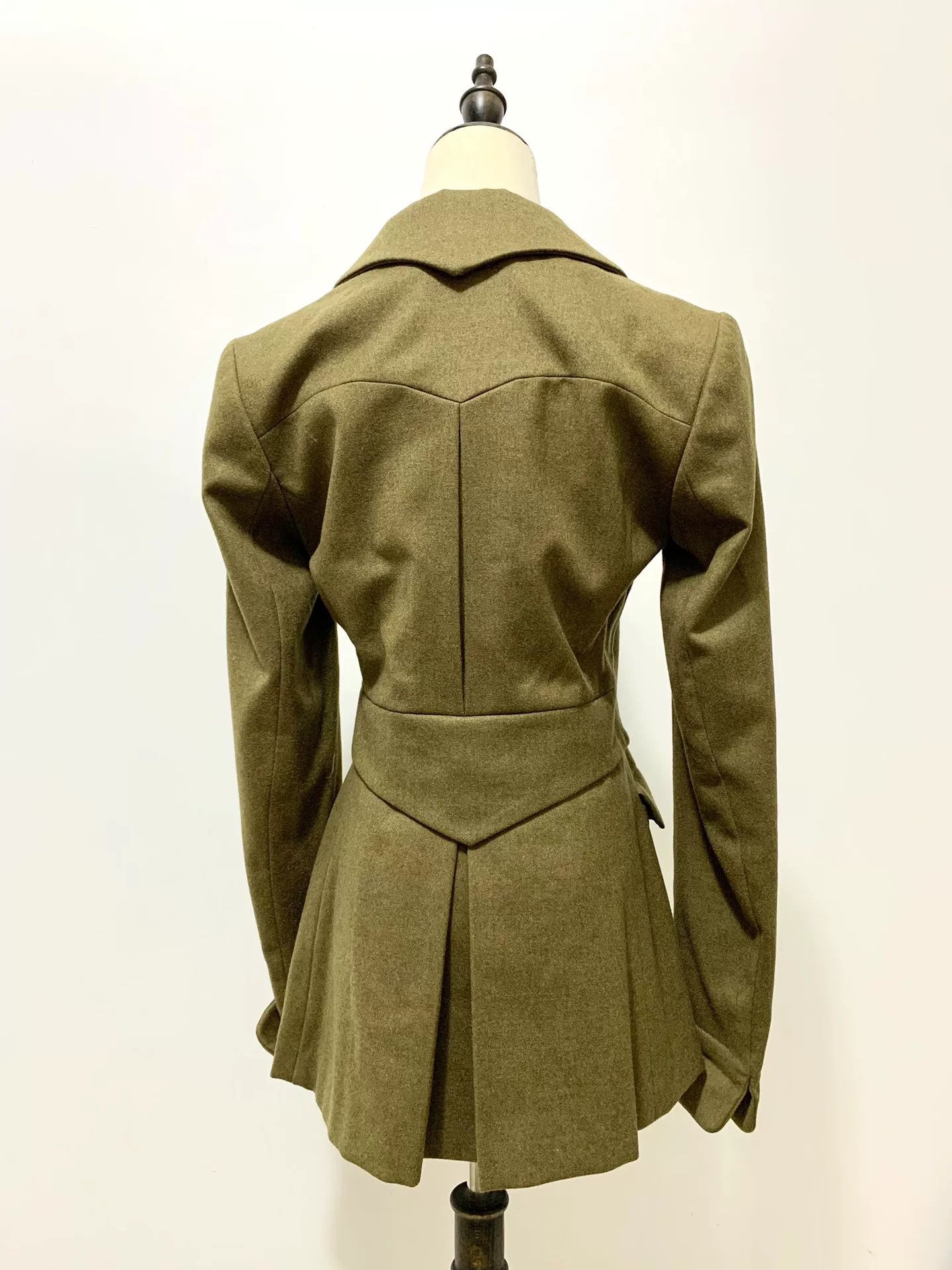 Vivienne Westwood vivienne westwood vintage suit in brown hue Size L / US 10 / IT 46 - 4 Thumbnail