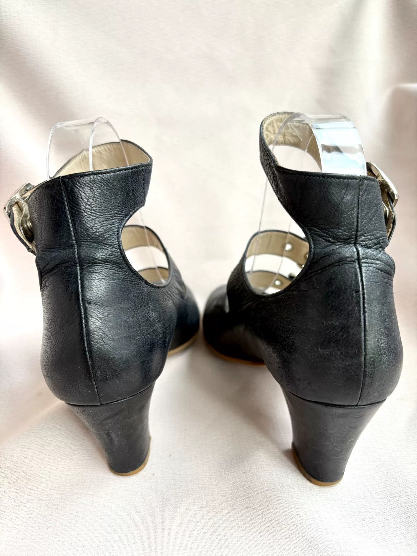 Vivienne Westwood vivienne westwood black roman mary jane shoes Size US 5 / IT 35 - 4 Thumbnail
