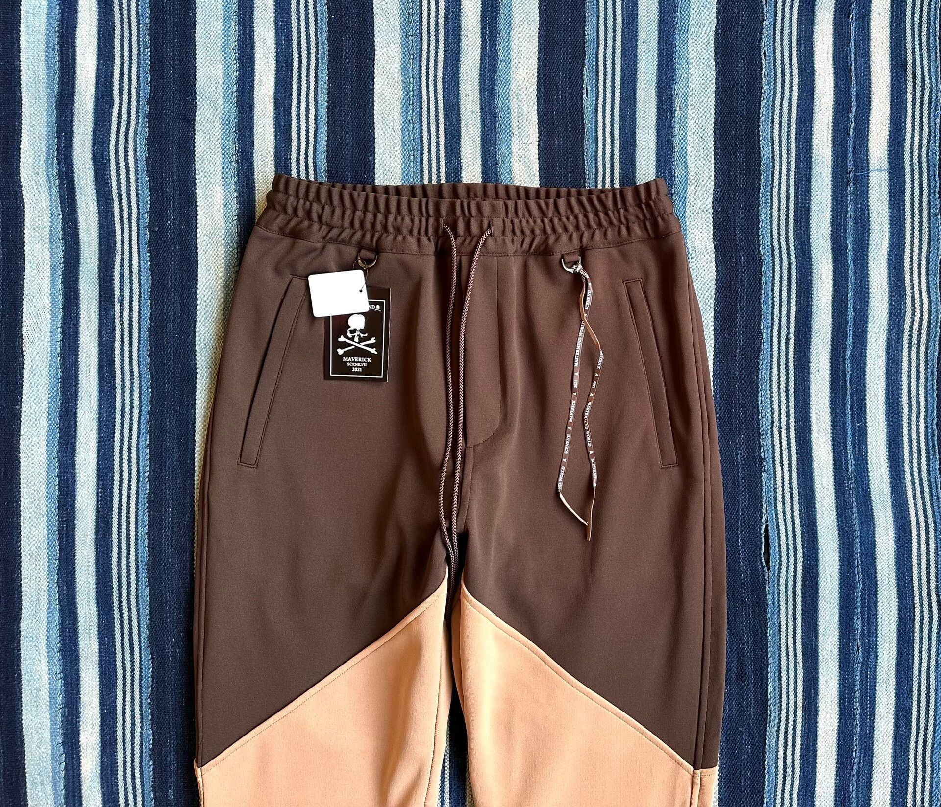 Mastermind Japan mastermind mmj 21ss color block jogger pants Size US 32 / EU 48 - 4 Thumbnail