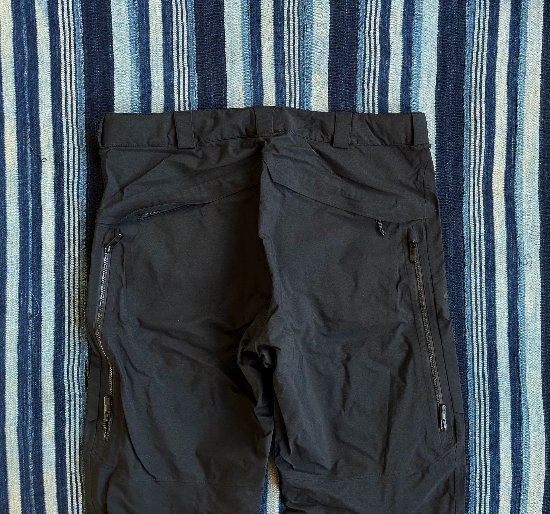 Burton men's waterproof windproof ski pants Size US 36 / EU 52 - 4 Thumbnail