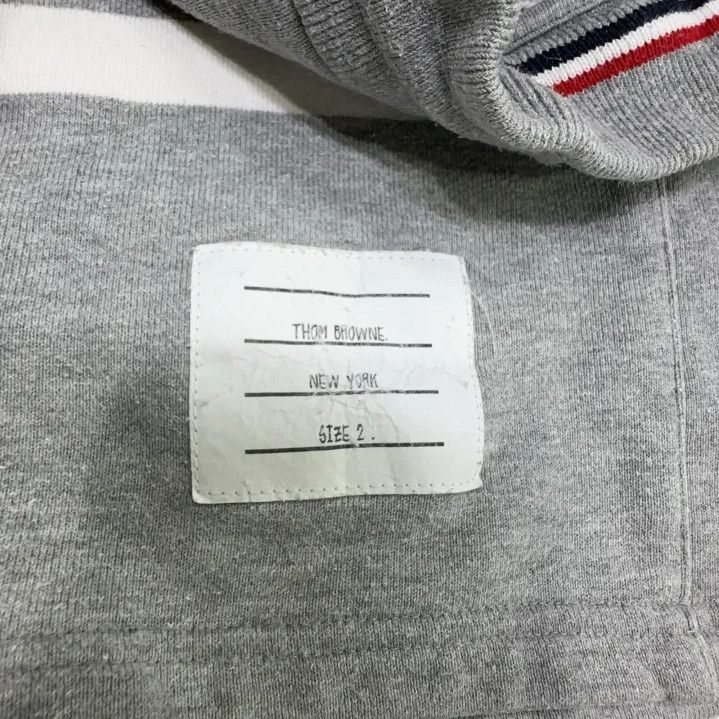 Thom Browne Thom Browne Gray Classic Striped Relaxed Shorts Size US 30 / EU 46 - 8 Thumbnail