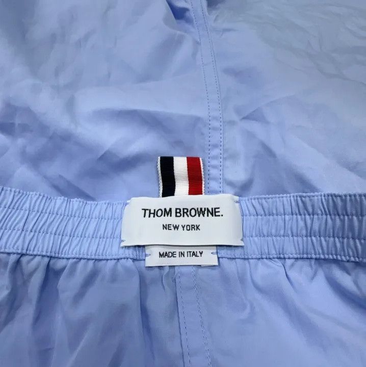 Thom Browne Thom Browne Comfortable Mid-Rise Short Pants for Men Size US 34 / EU 50 - 6 Thumbnail
