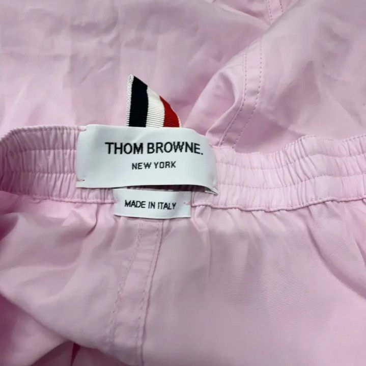 Thom Browne Thom Browne Comfortable Mid-Rise Short Pants for Men Size US 34 / EU 50 - 5 Thumbnail