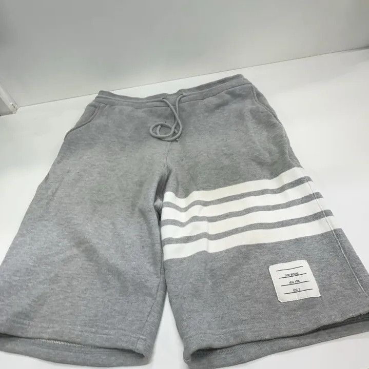 Thom Browne Thom Browne Classic Striped Loose Shorts for Spring Size US 30 / EU 46 - 7 Thumbnail
