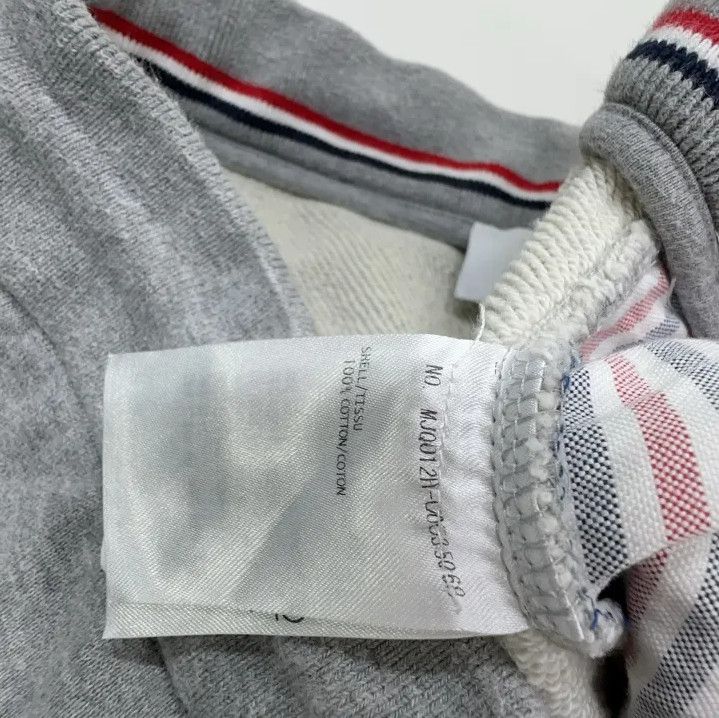 Thom Browne Thom Browne Classic Striped Casual Shorts for Spring Size US 30 / EU 46 - 6 Thumbnail