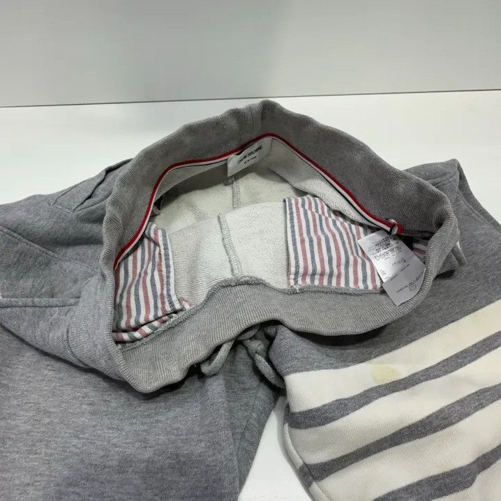 Thom Browne Thom Browne Classic Sports Pants for Men Size US 32 / EU 48 - 7 Thumbnail