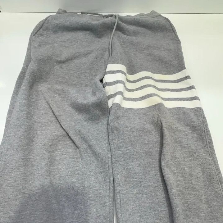 Thom Browne Thom Browne Classic Sports Pants for Men Size US 32 / EU 48 - 8 Thumbnail