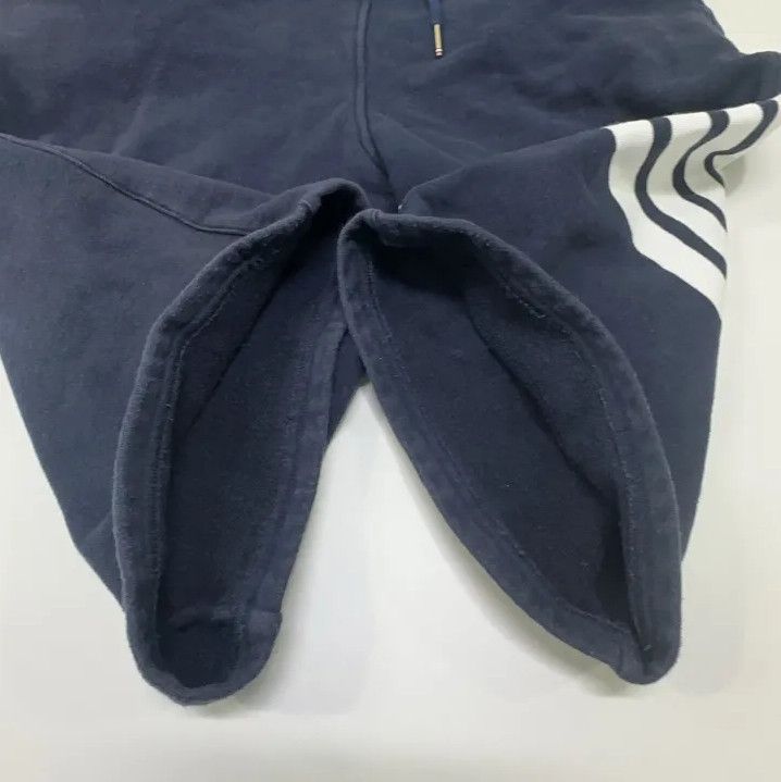 Thom Browne Thom Browne Classic Stripe Sports Shorts in Navy Blue Size US 30 / EU 46 - 12 Thumbnail